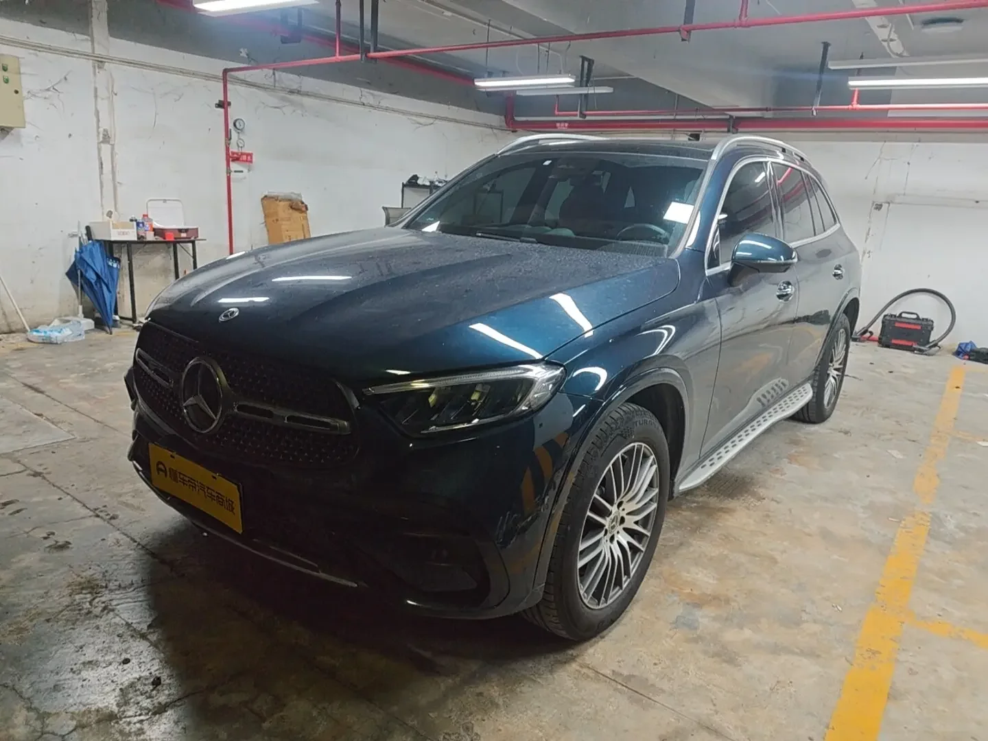 MERCEDES-BENZ GLC