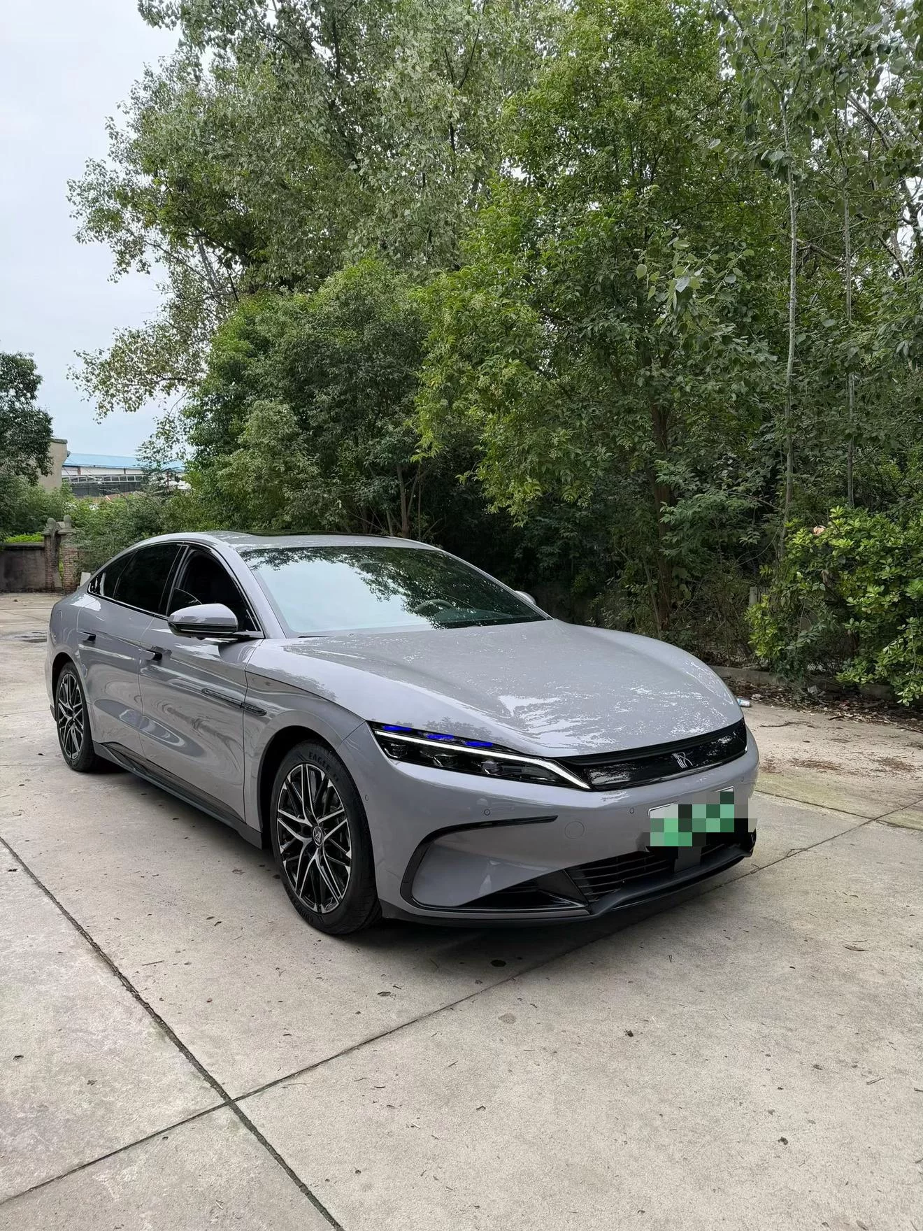 BYD Han EV