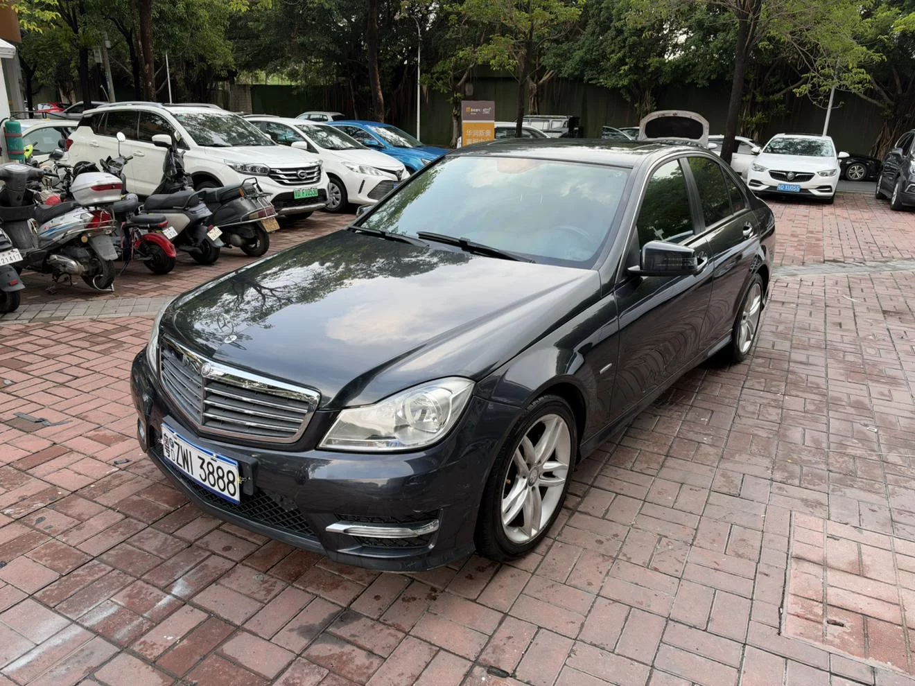Mercedes-Benz C Class