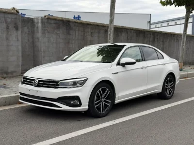 Volkswagen Lamando