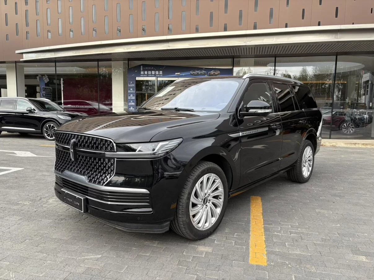 Lincoln Navigator  из Китая