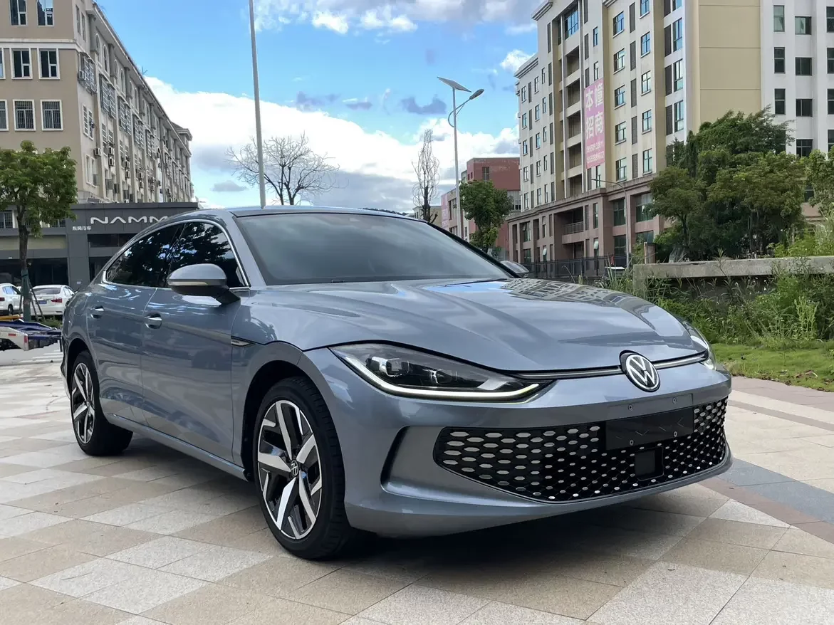 Volkswagen Lamando