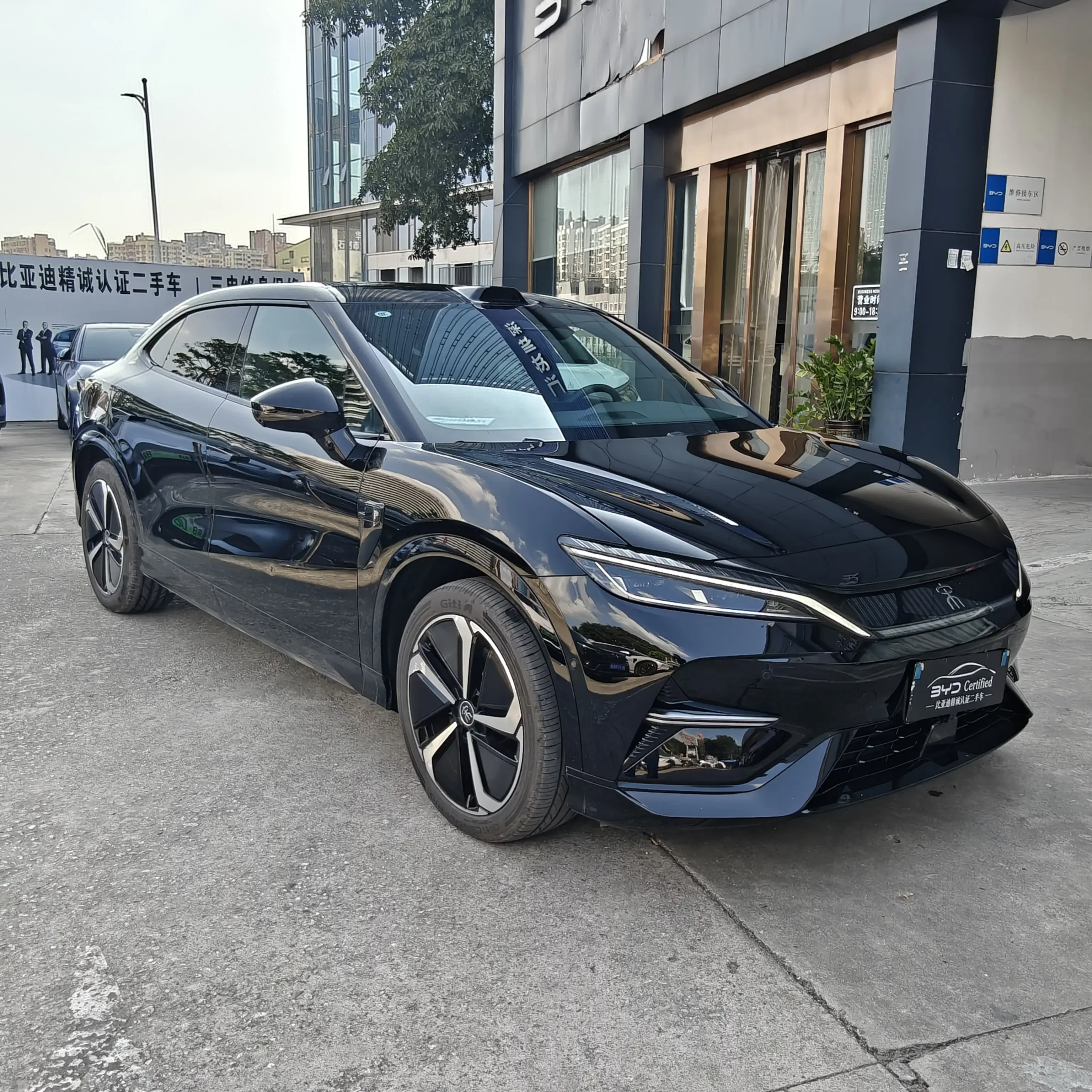 BYD Song L EV