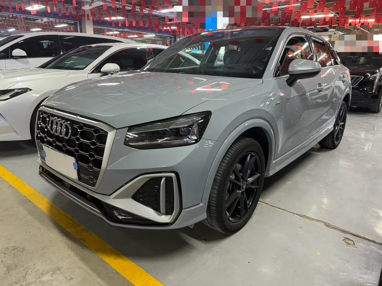 Audi Q2L