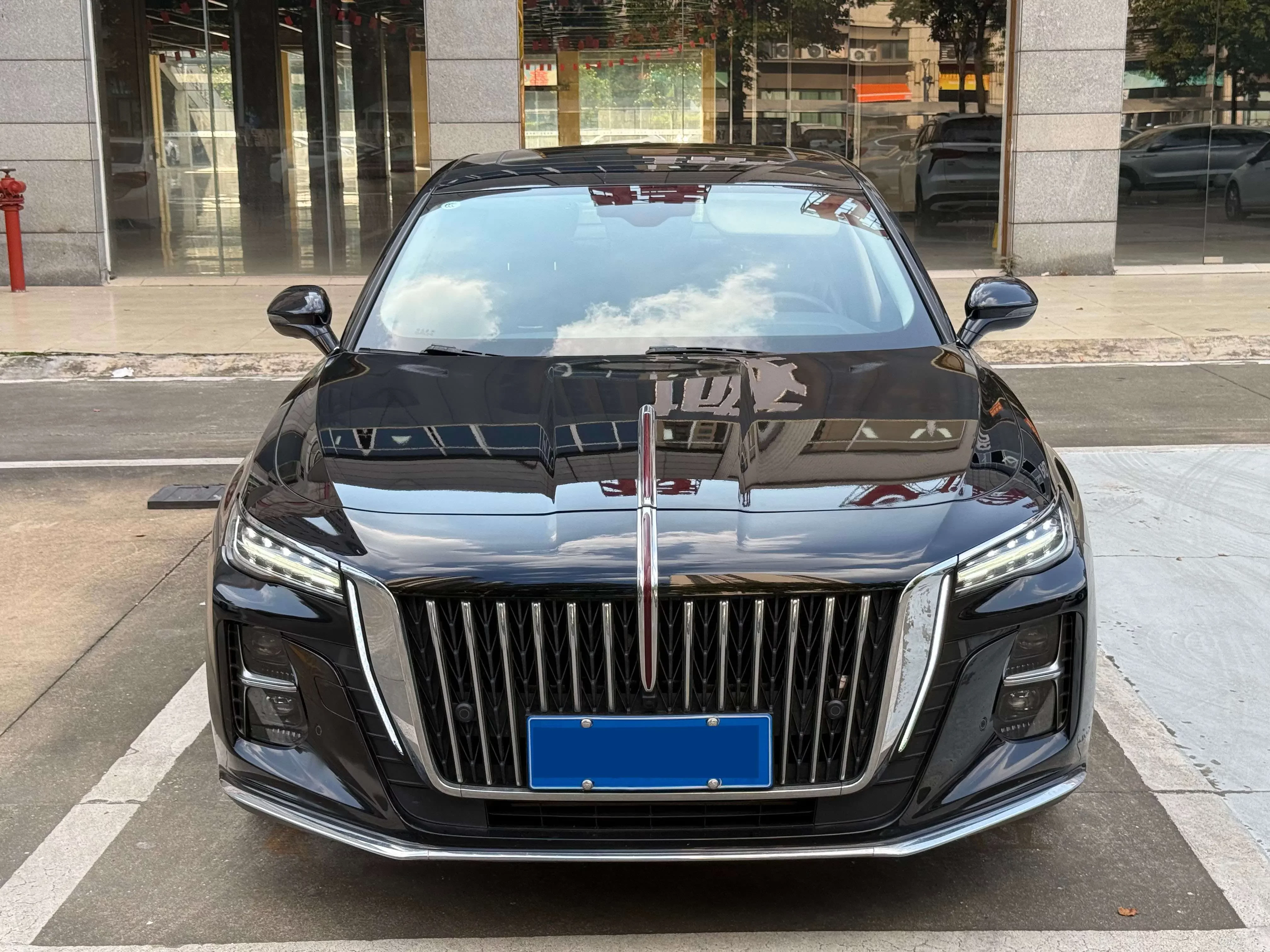 Hongqi H5