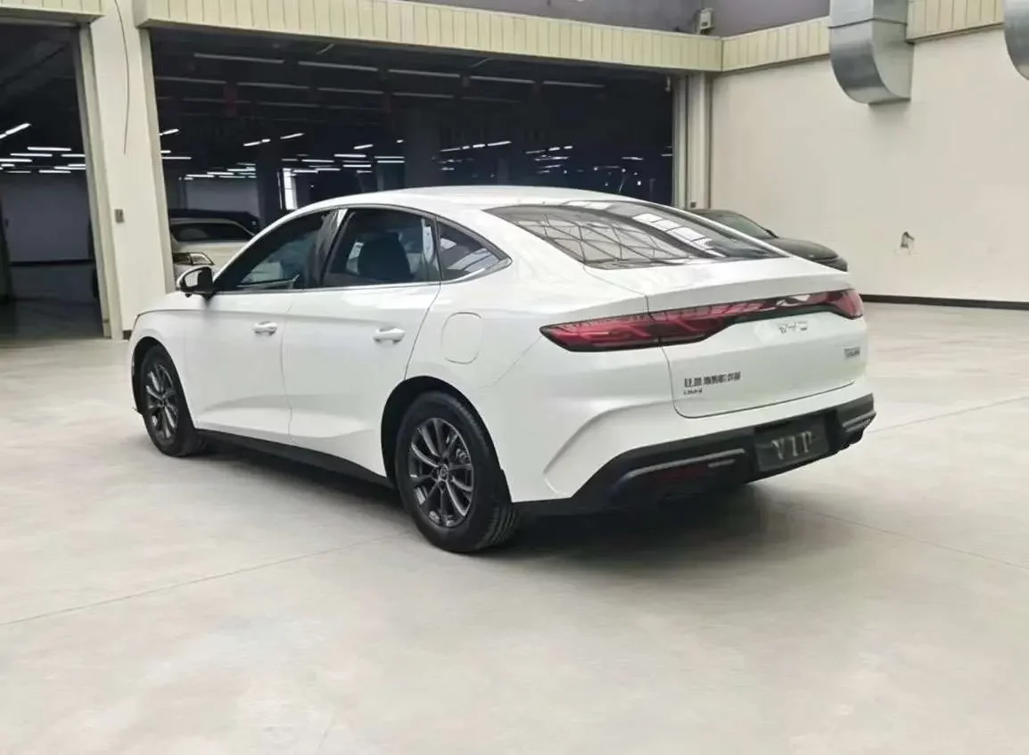 BYD Qin L DM