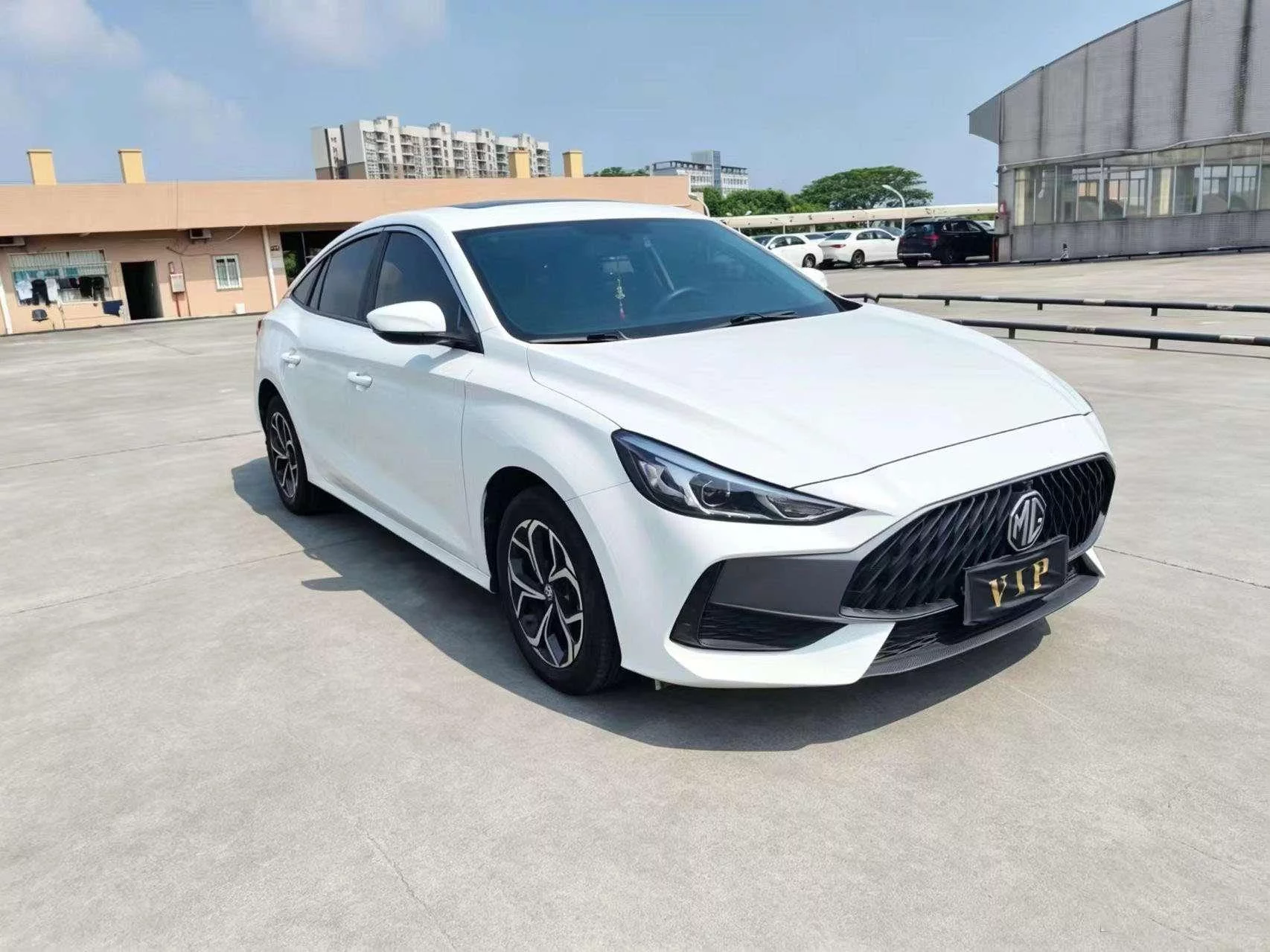 MG 5