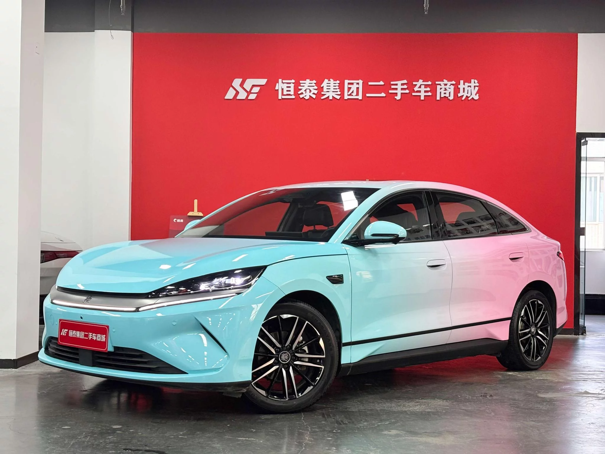 BYD Qin L EV