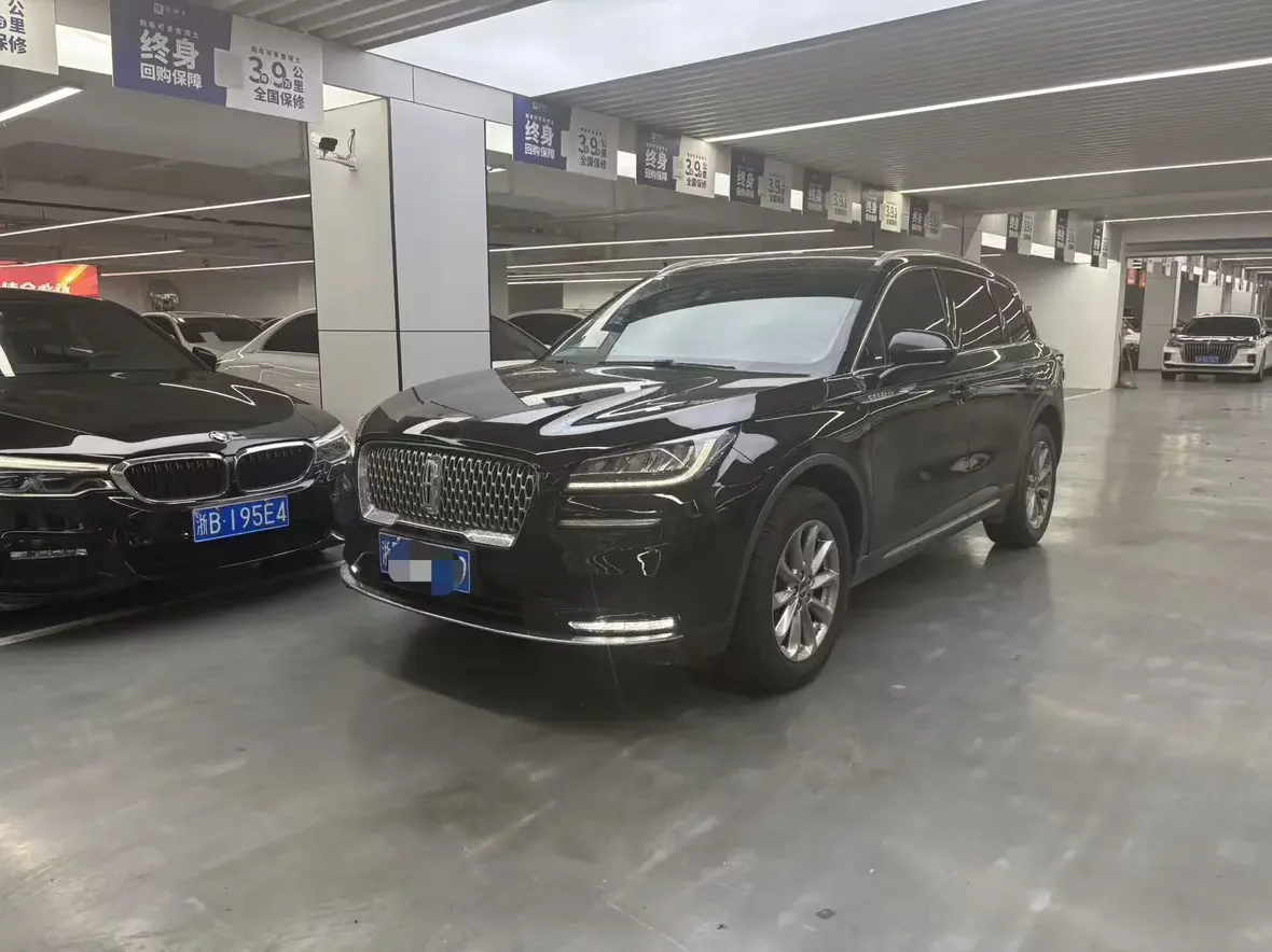 Lincoln Corsair  из Китая