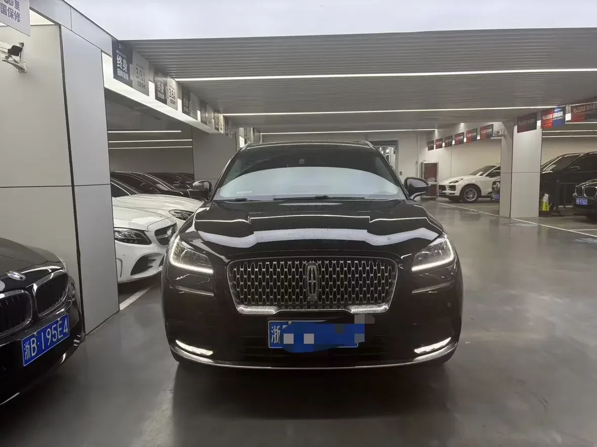 Lincoln Corsair  из Китая