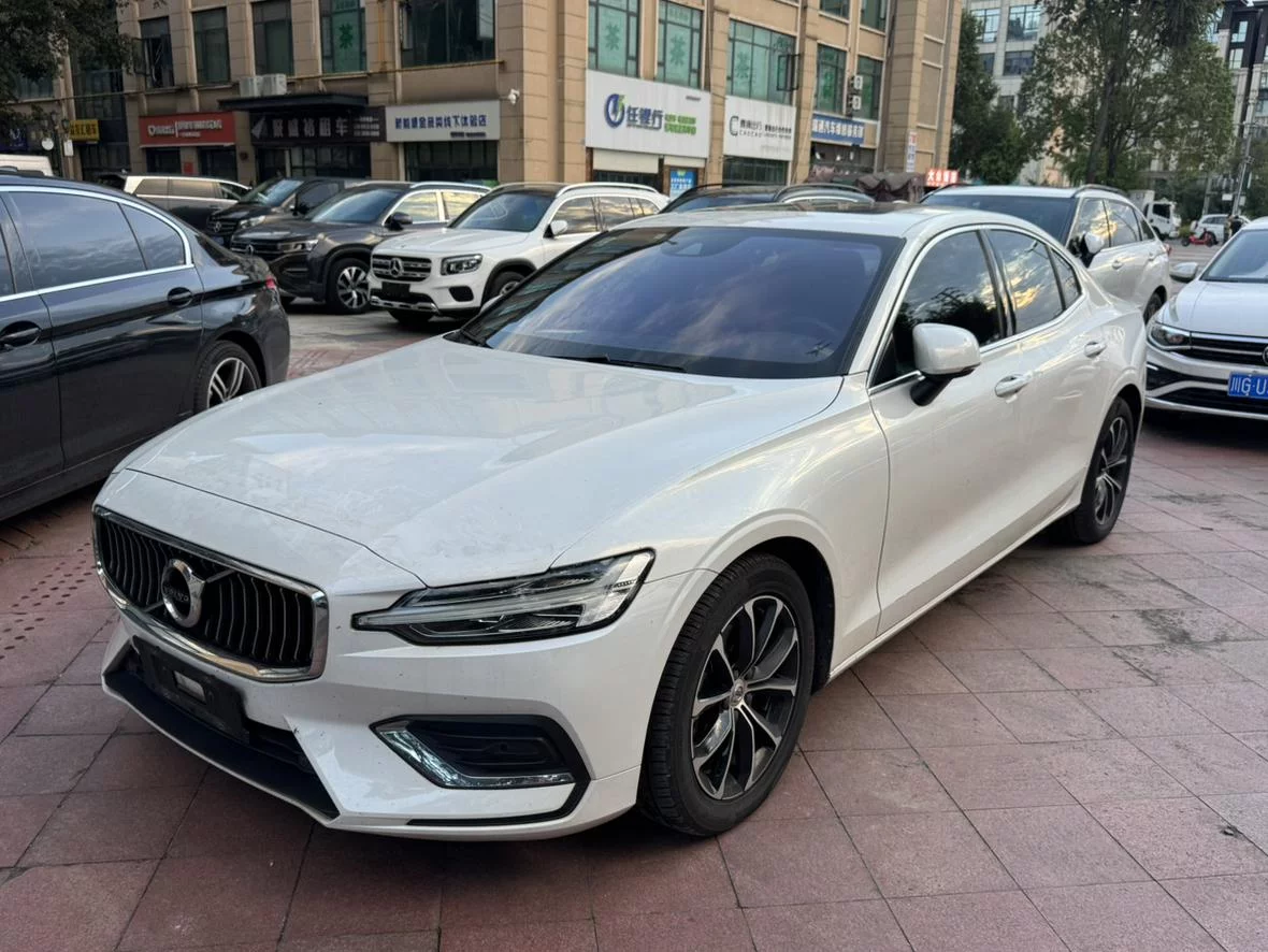 Volvo S60
