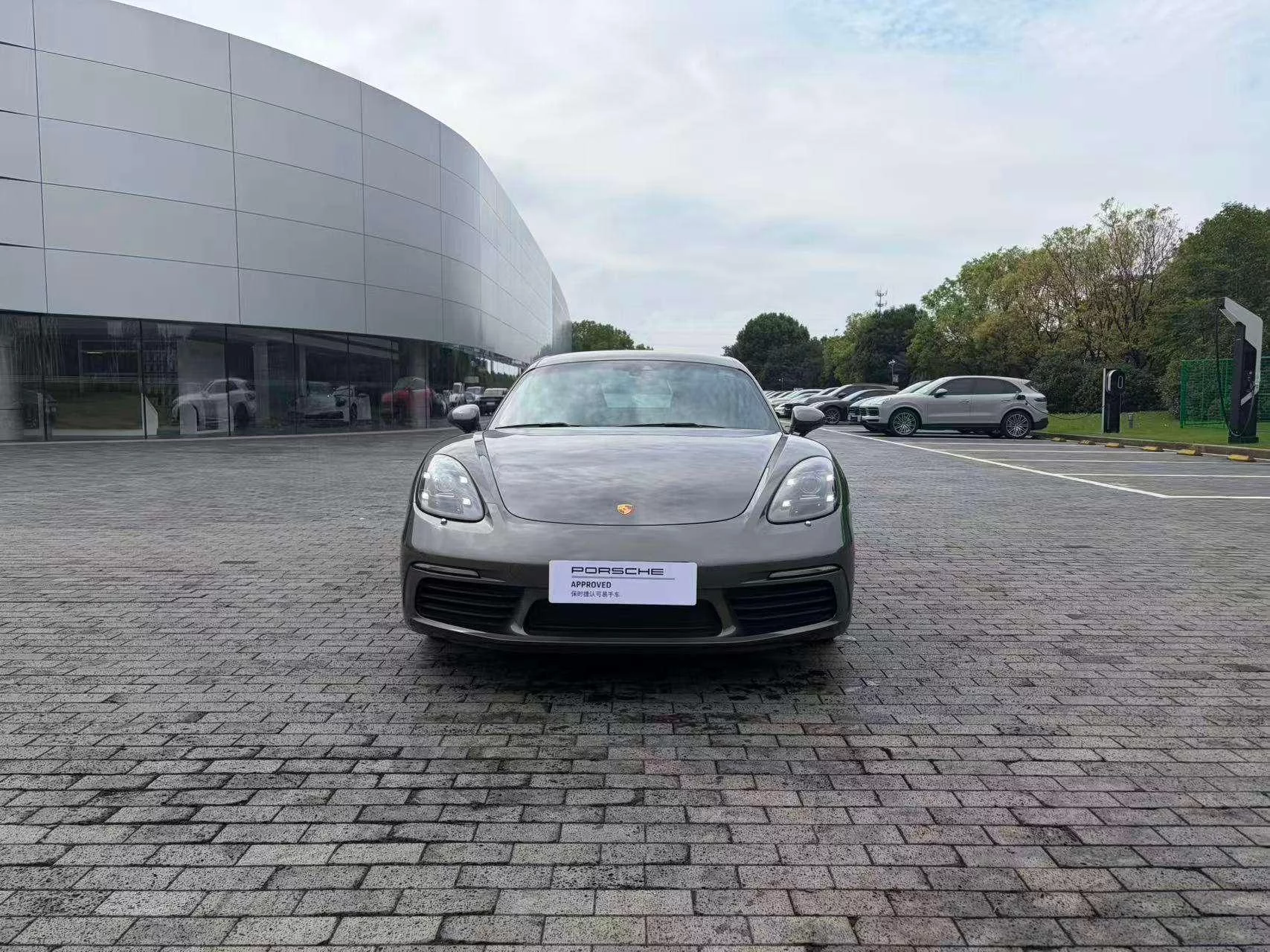 Porsche 718