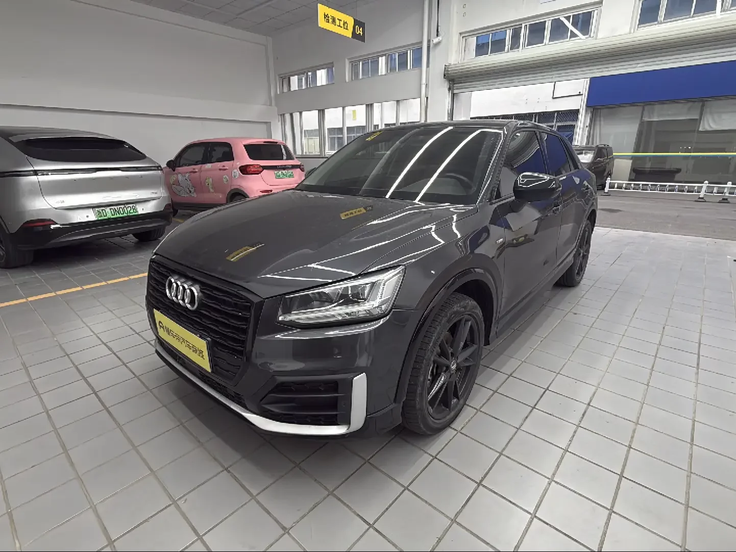 Audi Q2L