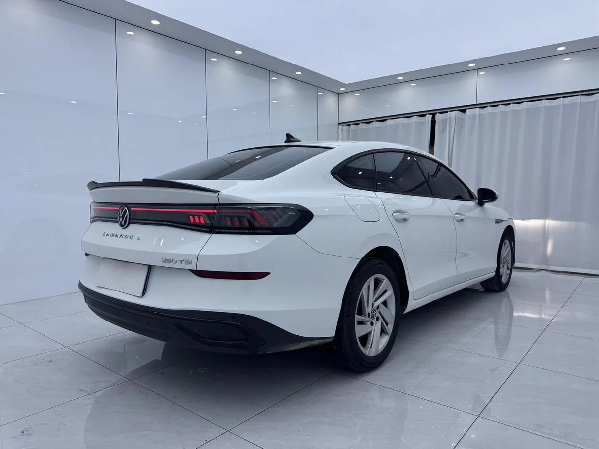 Volkswagen Lamando