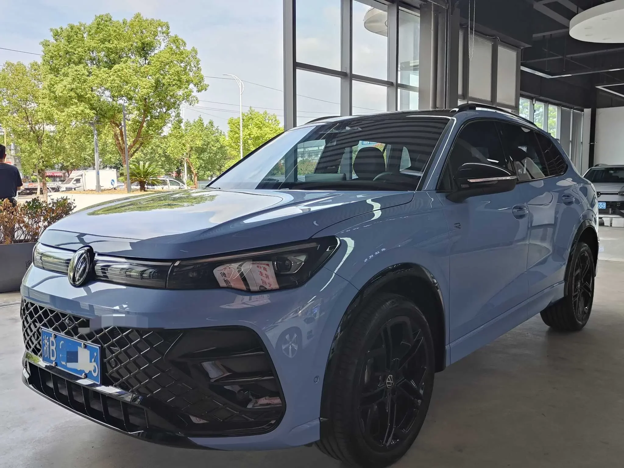 Volkswagen Tiguan L