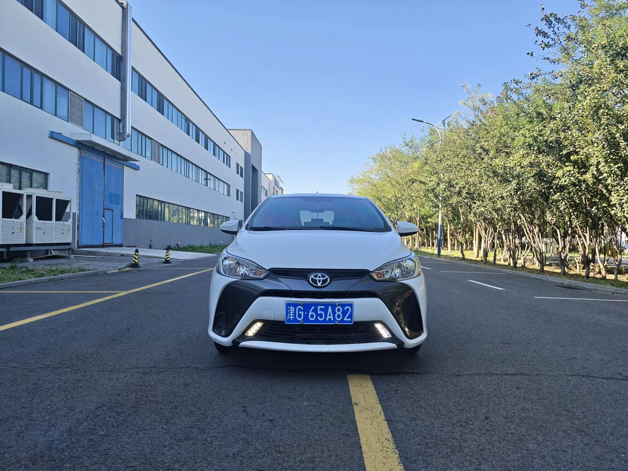 Toyota Yaris L