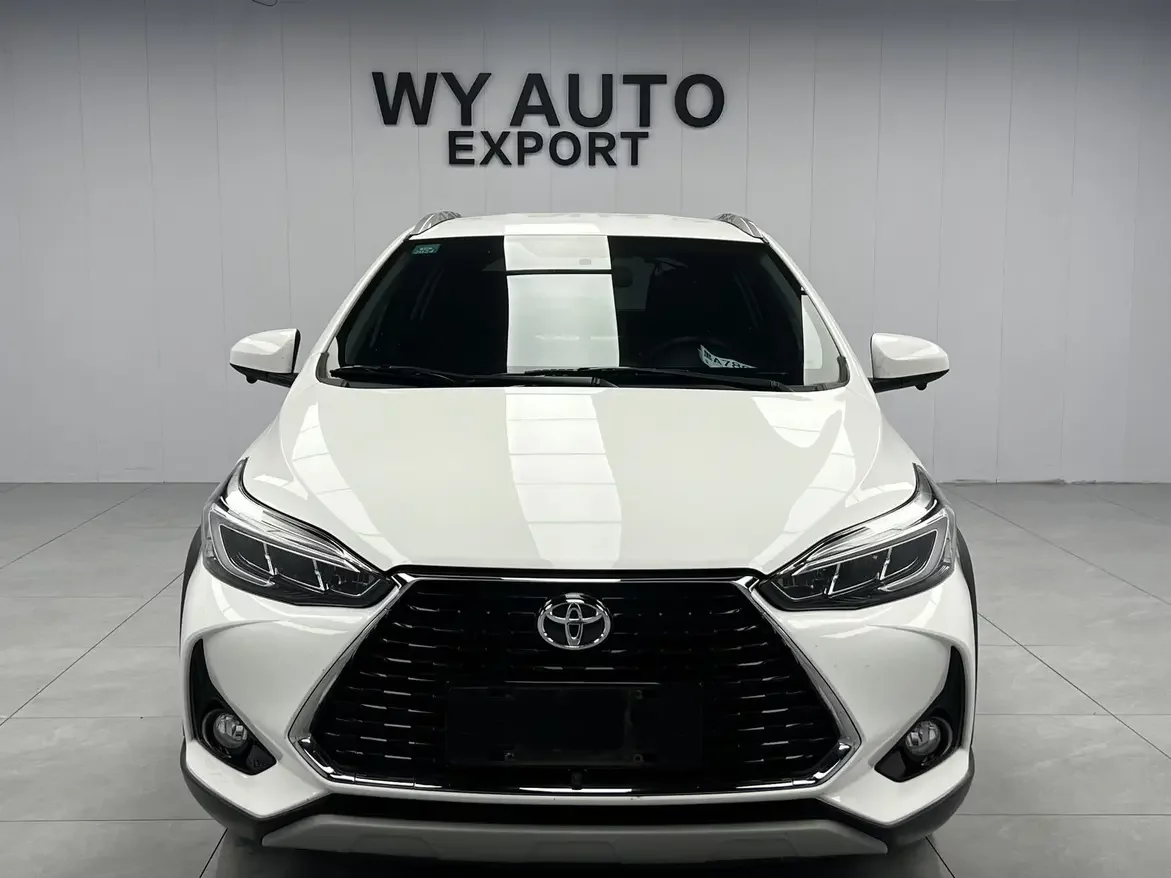 Toyota Yaris L