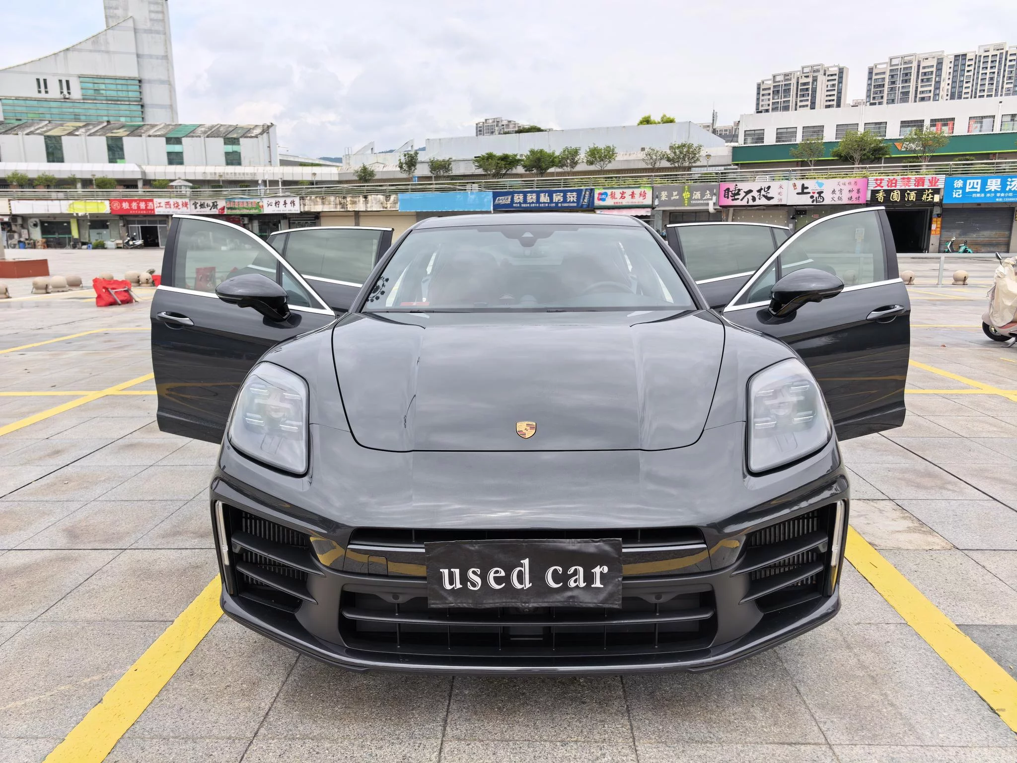 Porsche Panamera