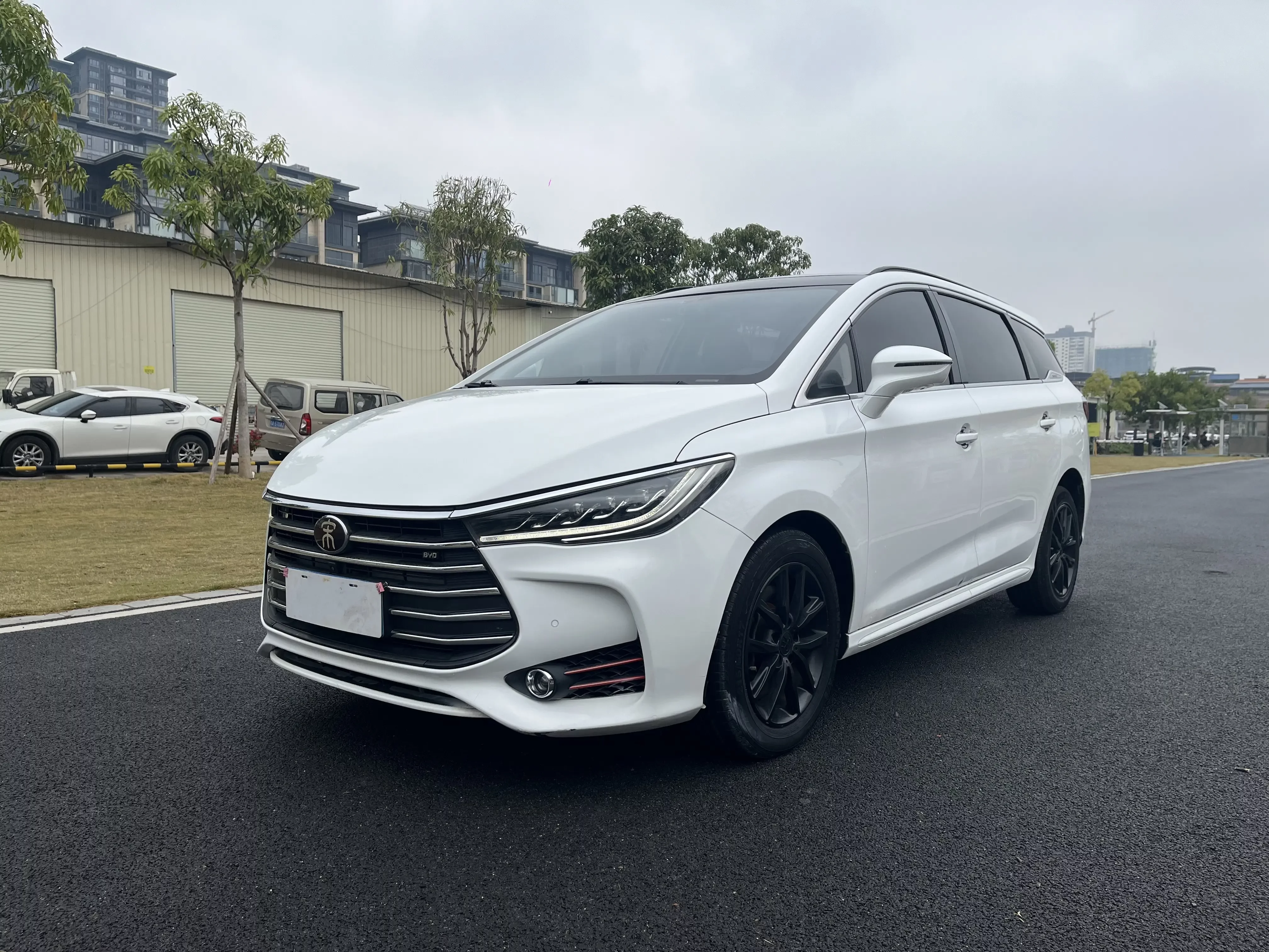 BYD Song MAX