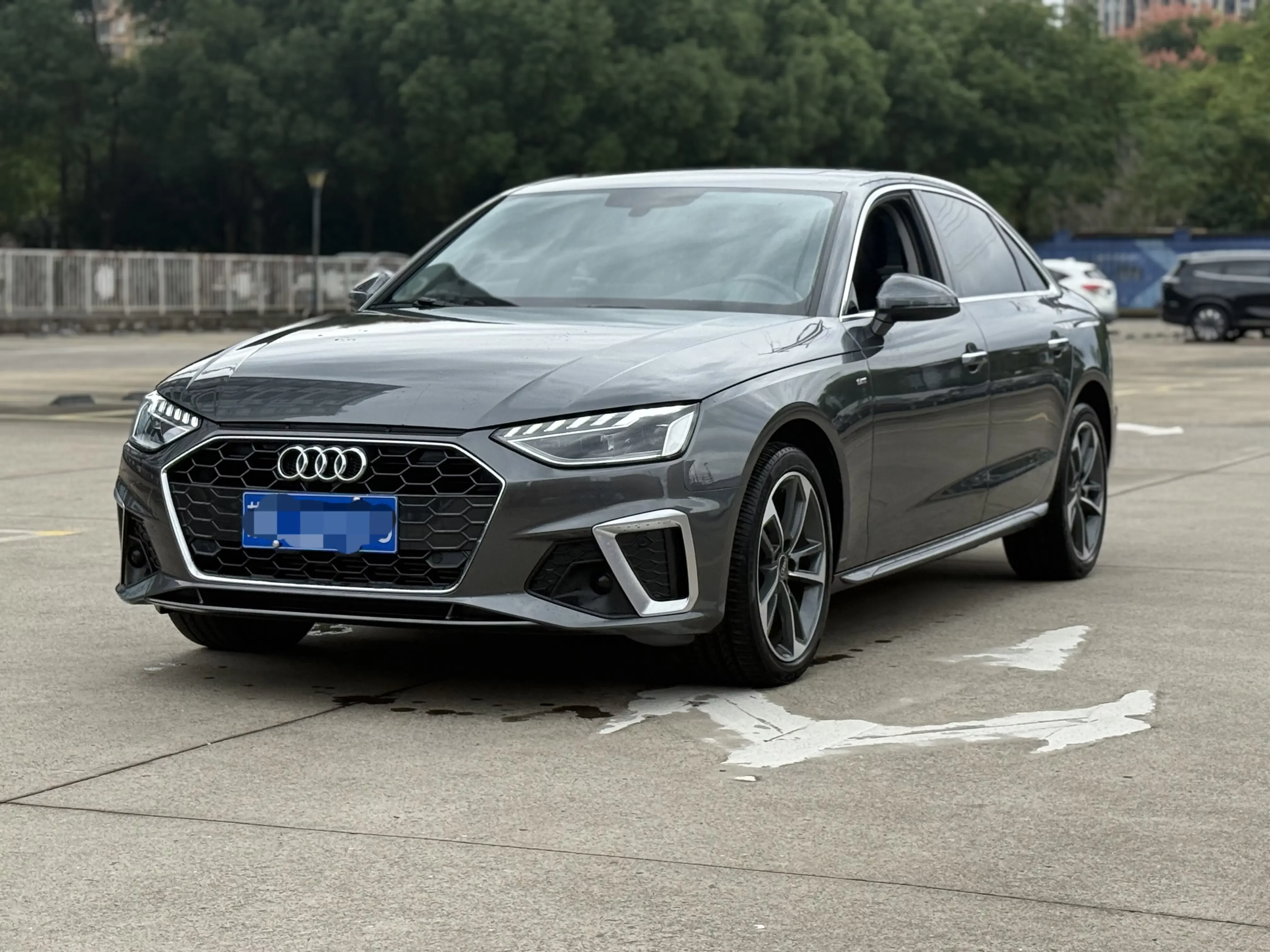 Audi A4L
