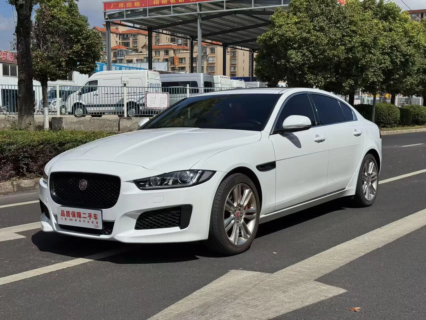 Jaguar XEL