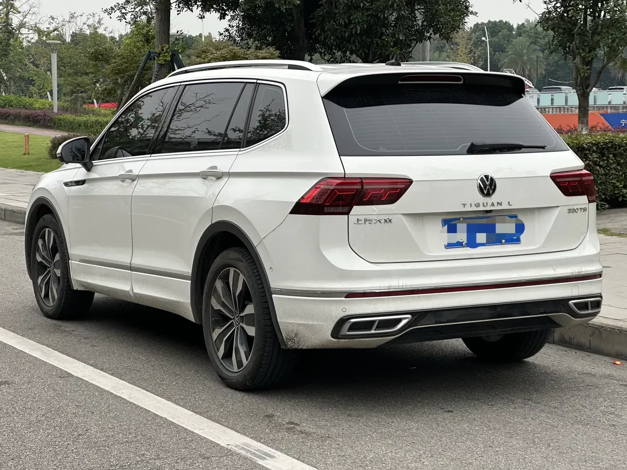 Volkswagen Tiguan L
