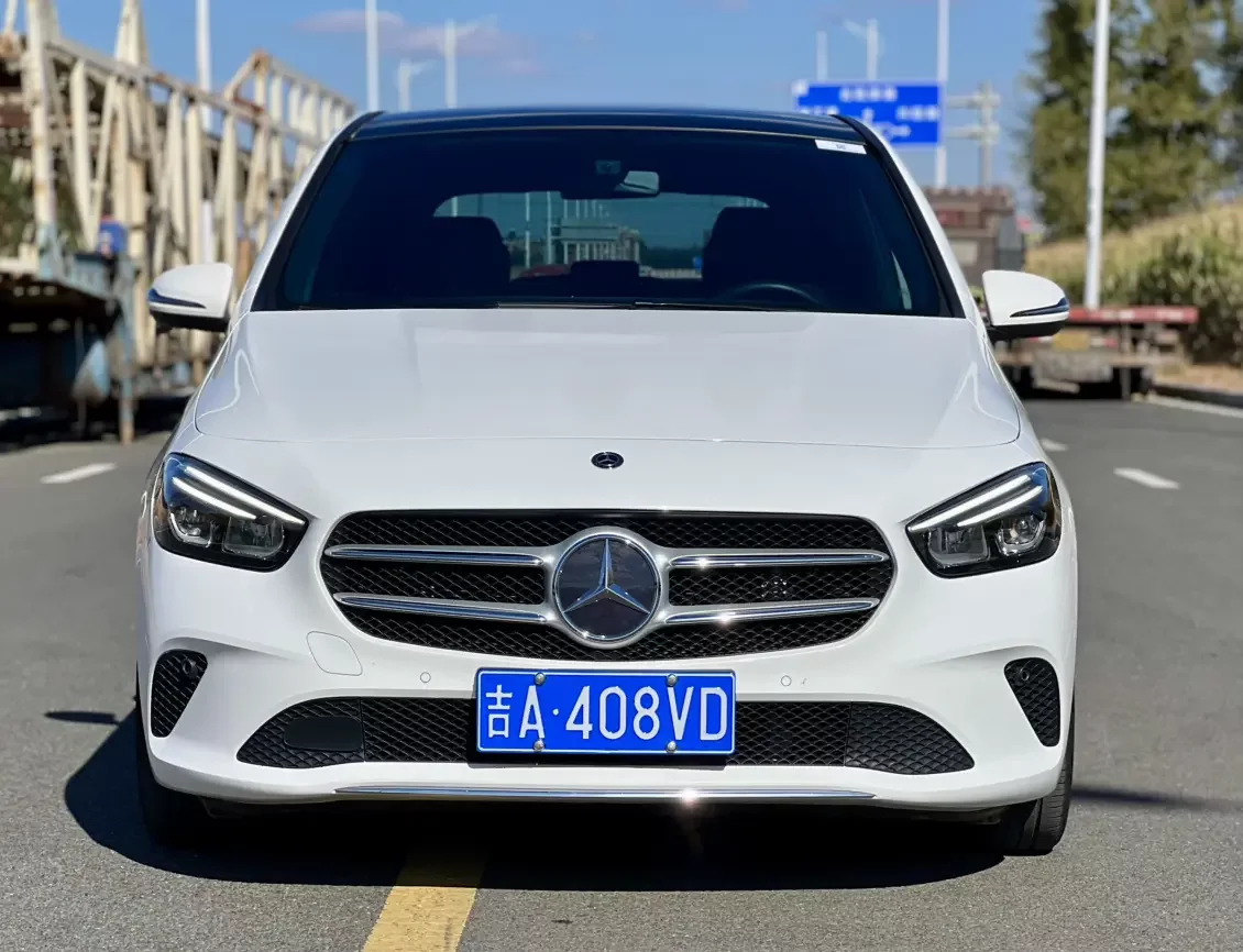 Mercedes-Benz B Class