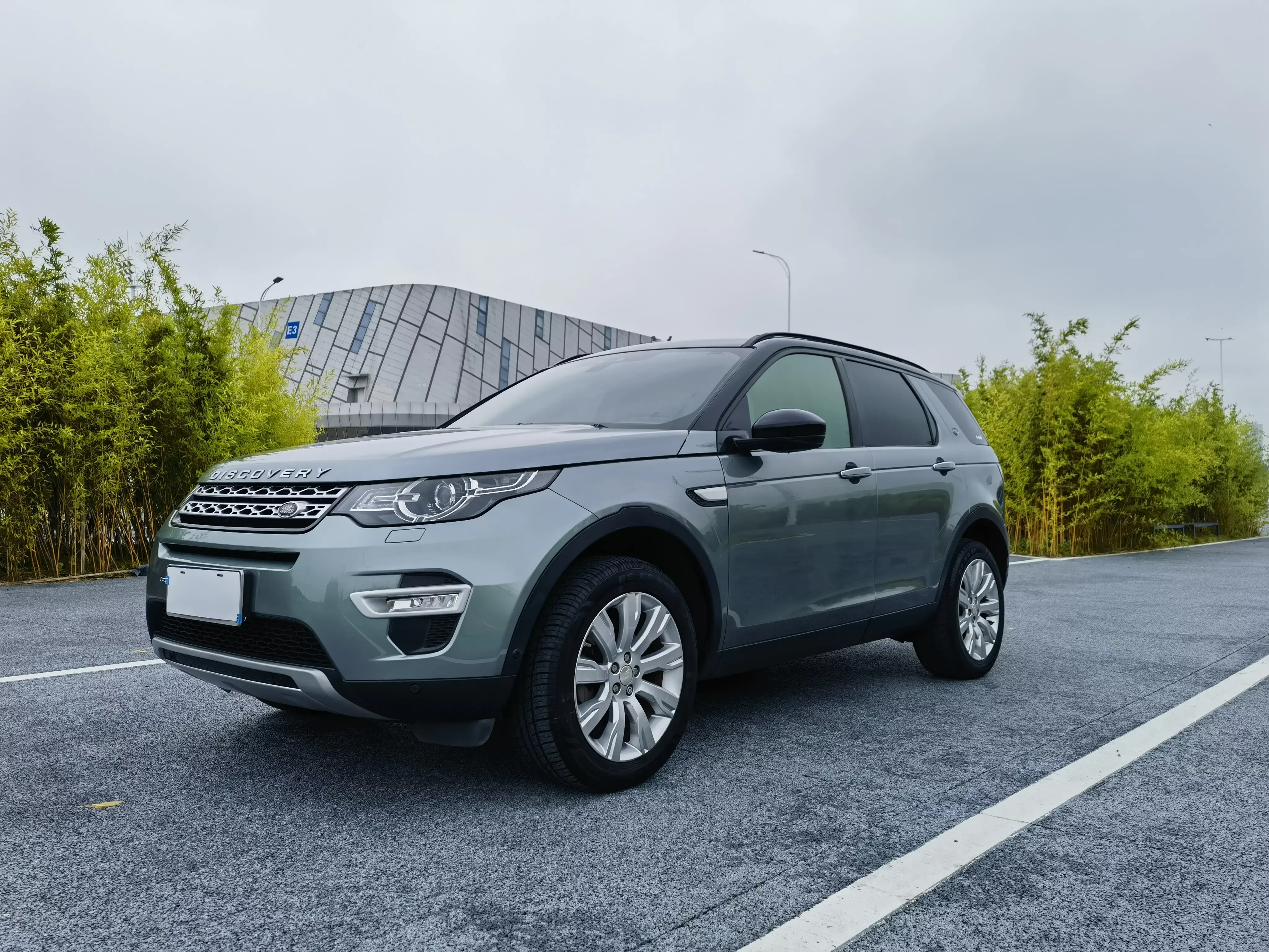 Land Rover Discovery  из Китая