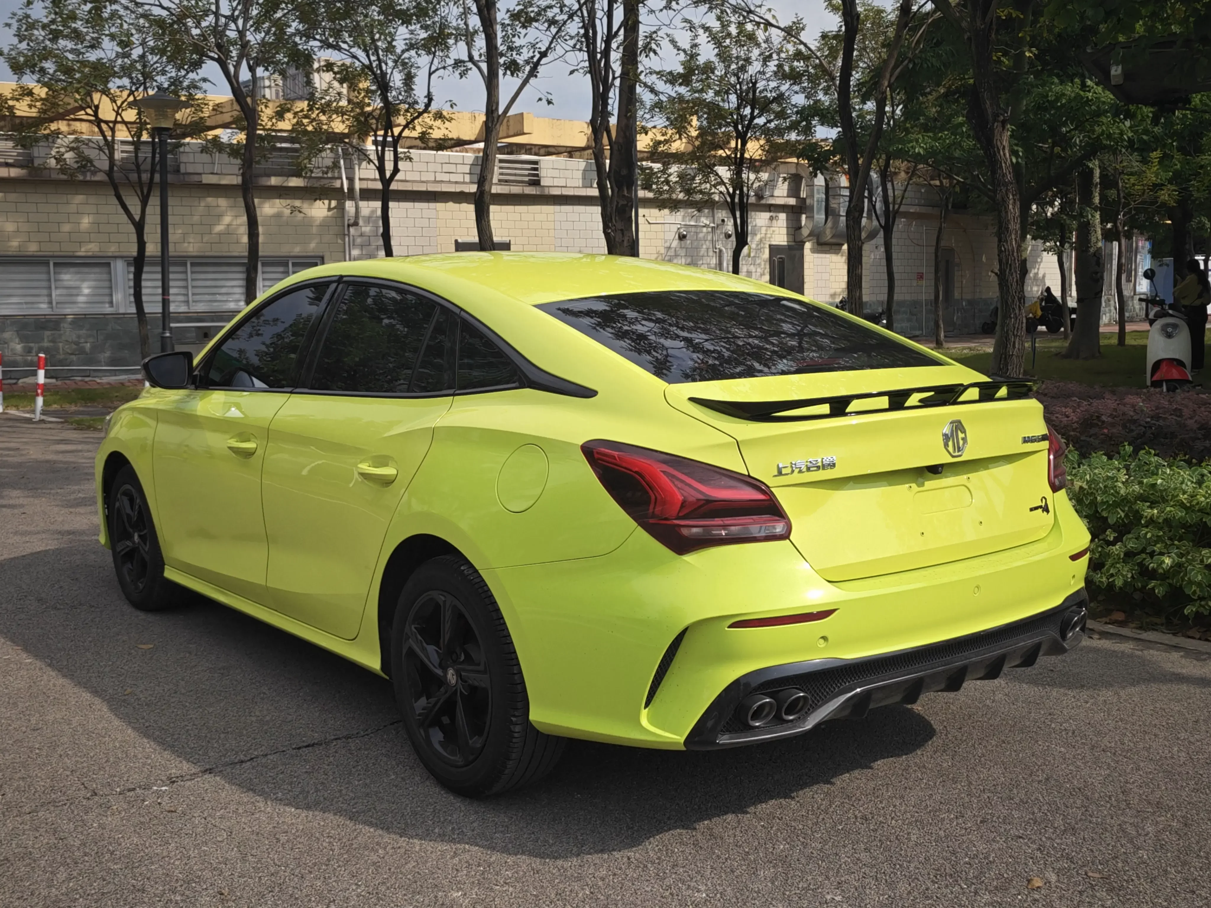 MG 5 Scorpio