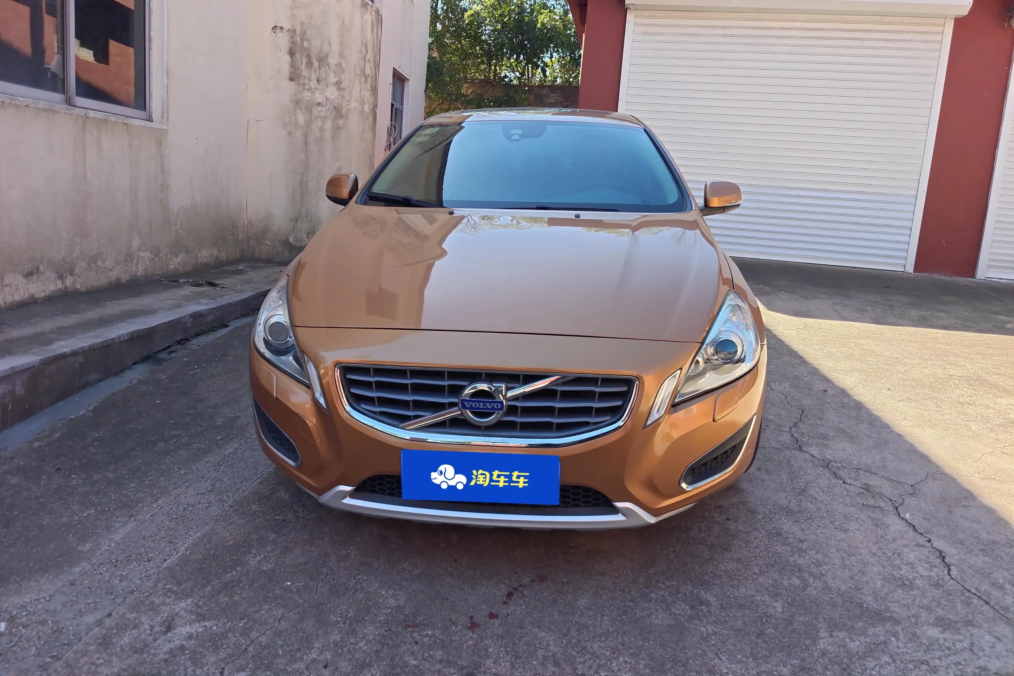 Volvo S60  из Китая