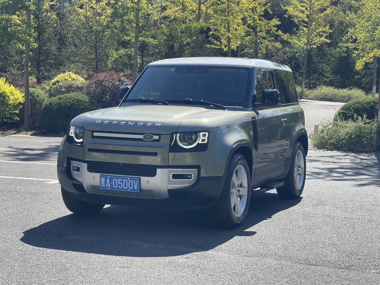 Land Rover Defender  из Китая