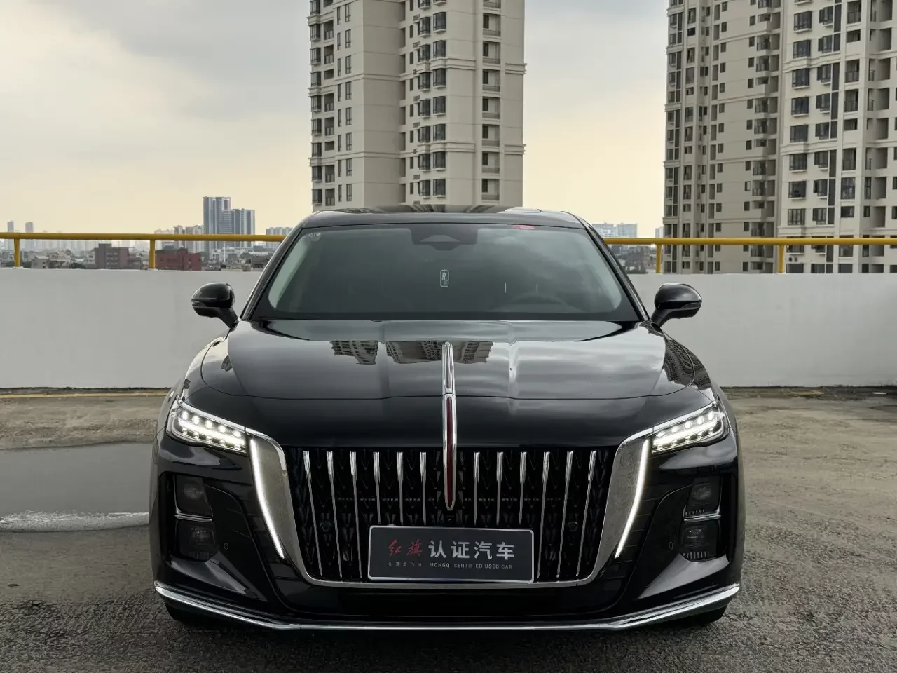 Hongqi H5