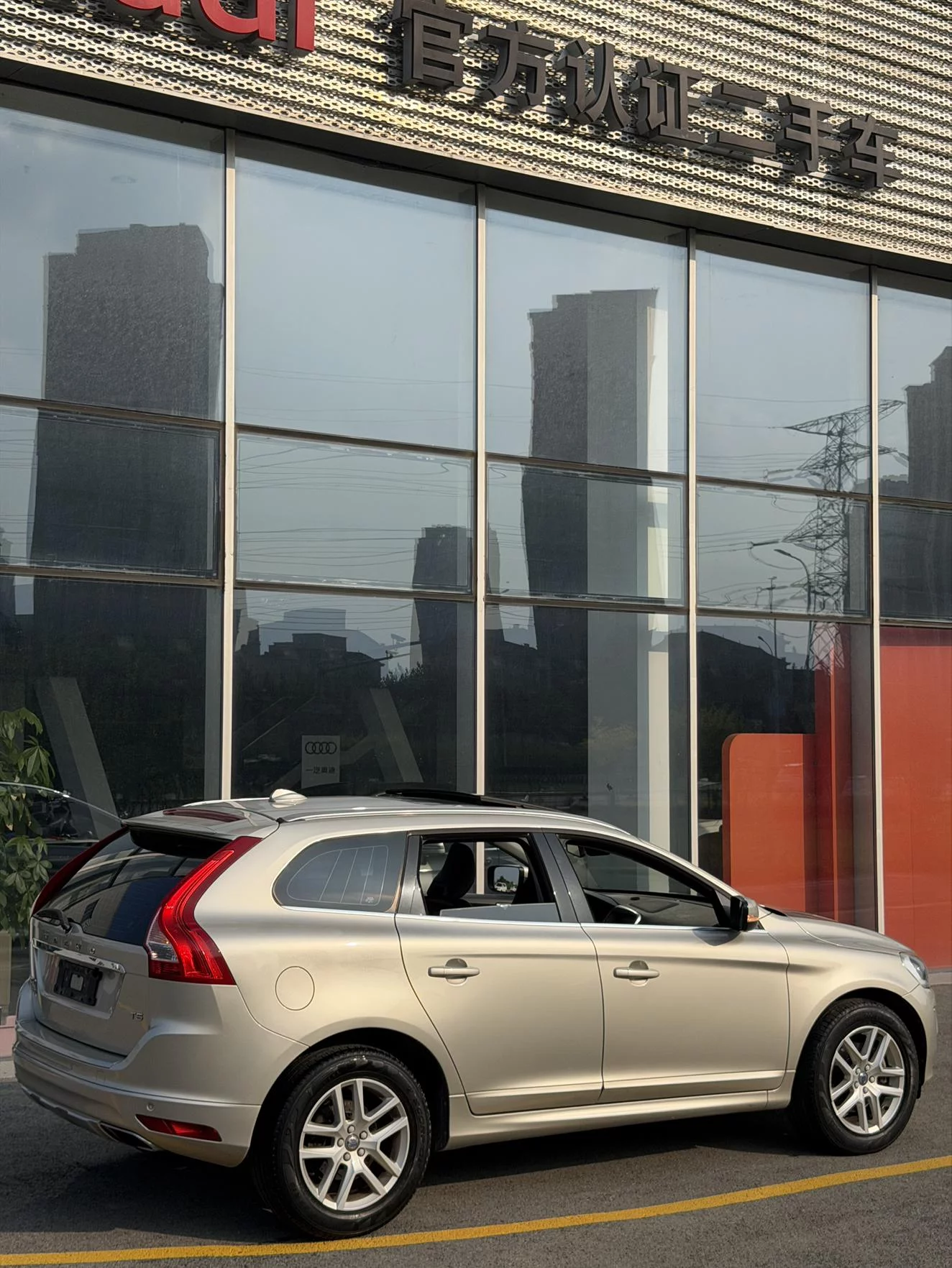 Volvo XC60  из Китая