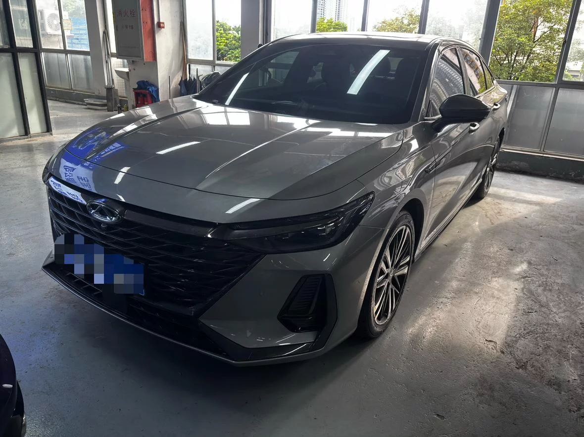 Chery Arrizo 8