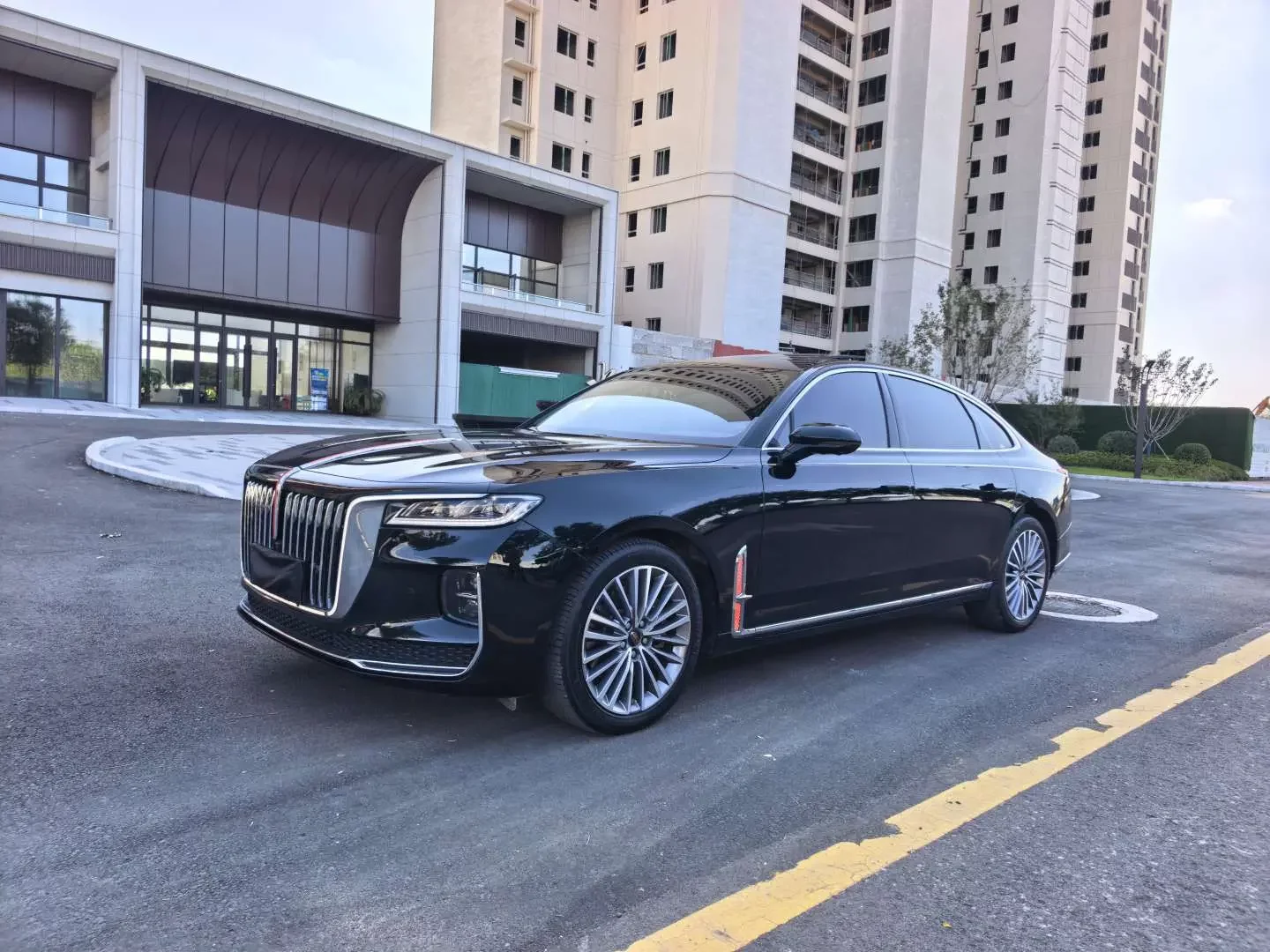 Hongqi H9