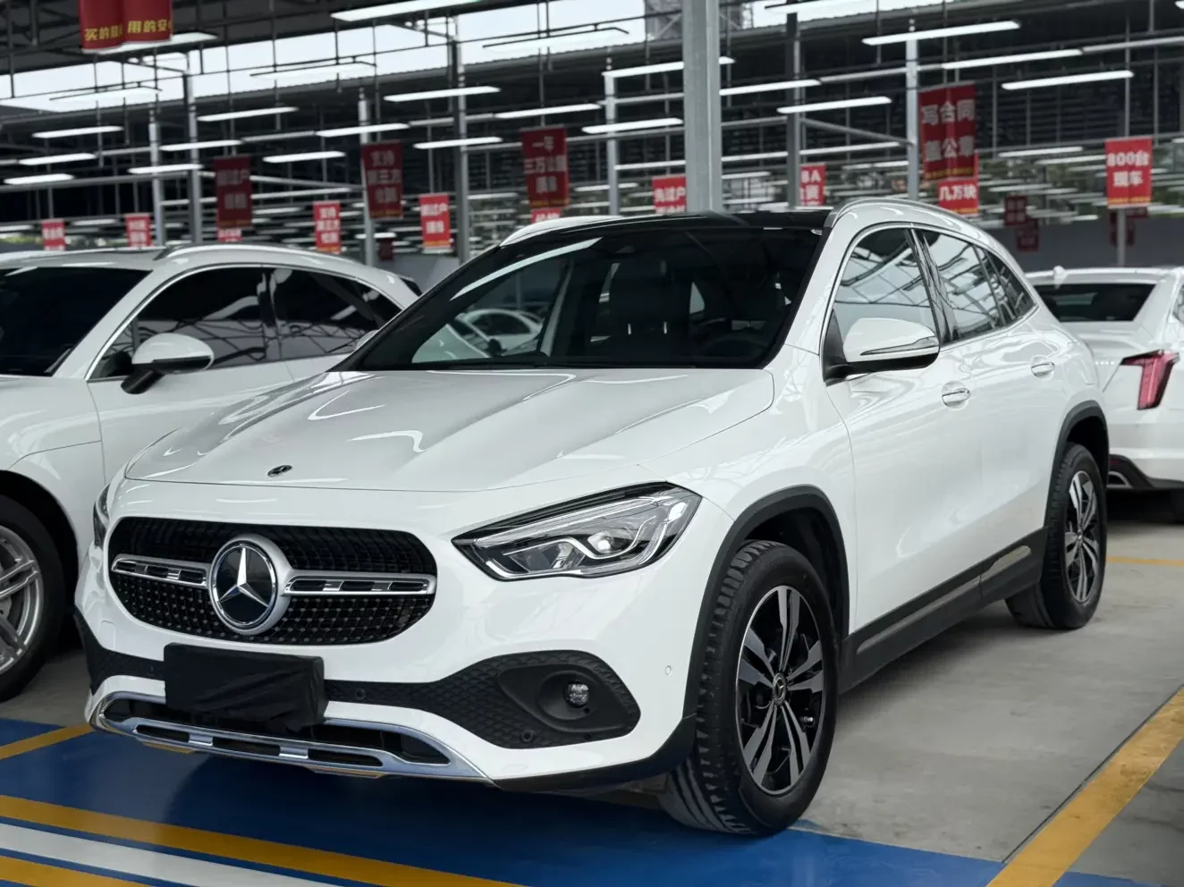 Mercedes-Benz GLA