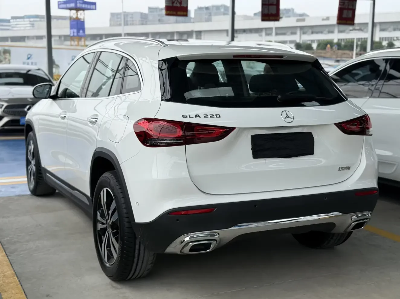Mercedes-Benz GLA