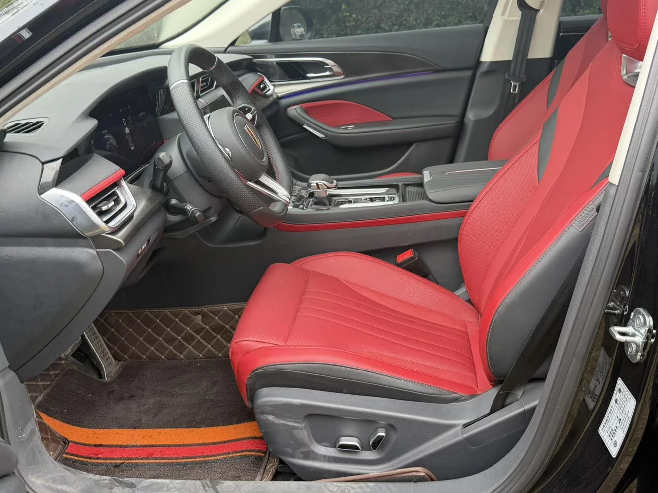 Hongqi H6
