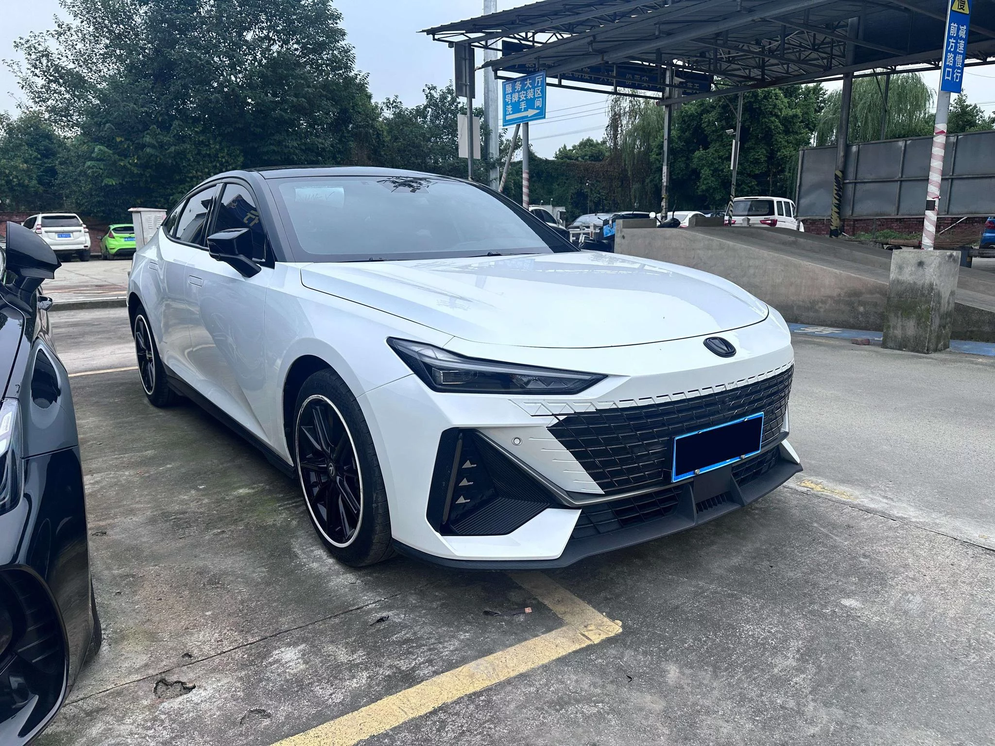 Changan UNI-V