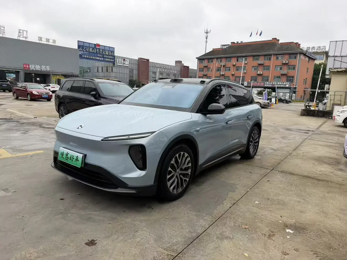 NIO ES6