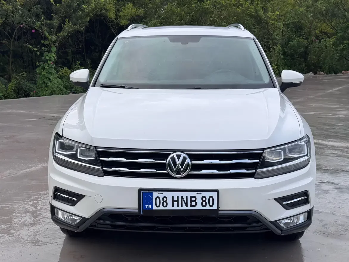 Volkswagen Tiguan L  из Китая