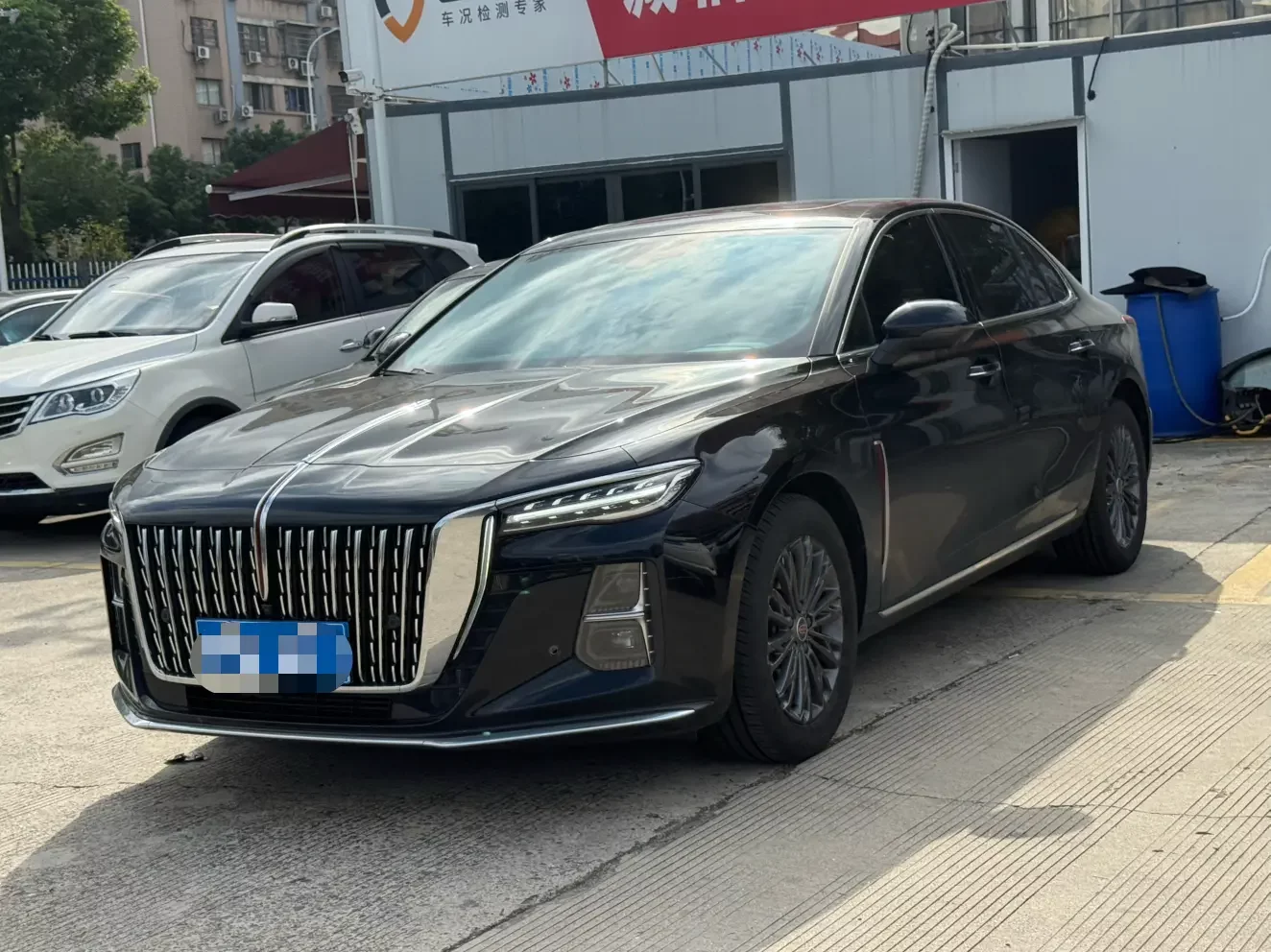 Hongqi H5