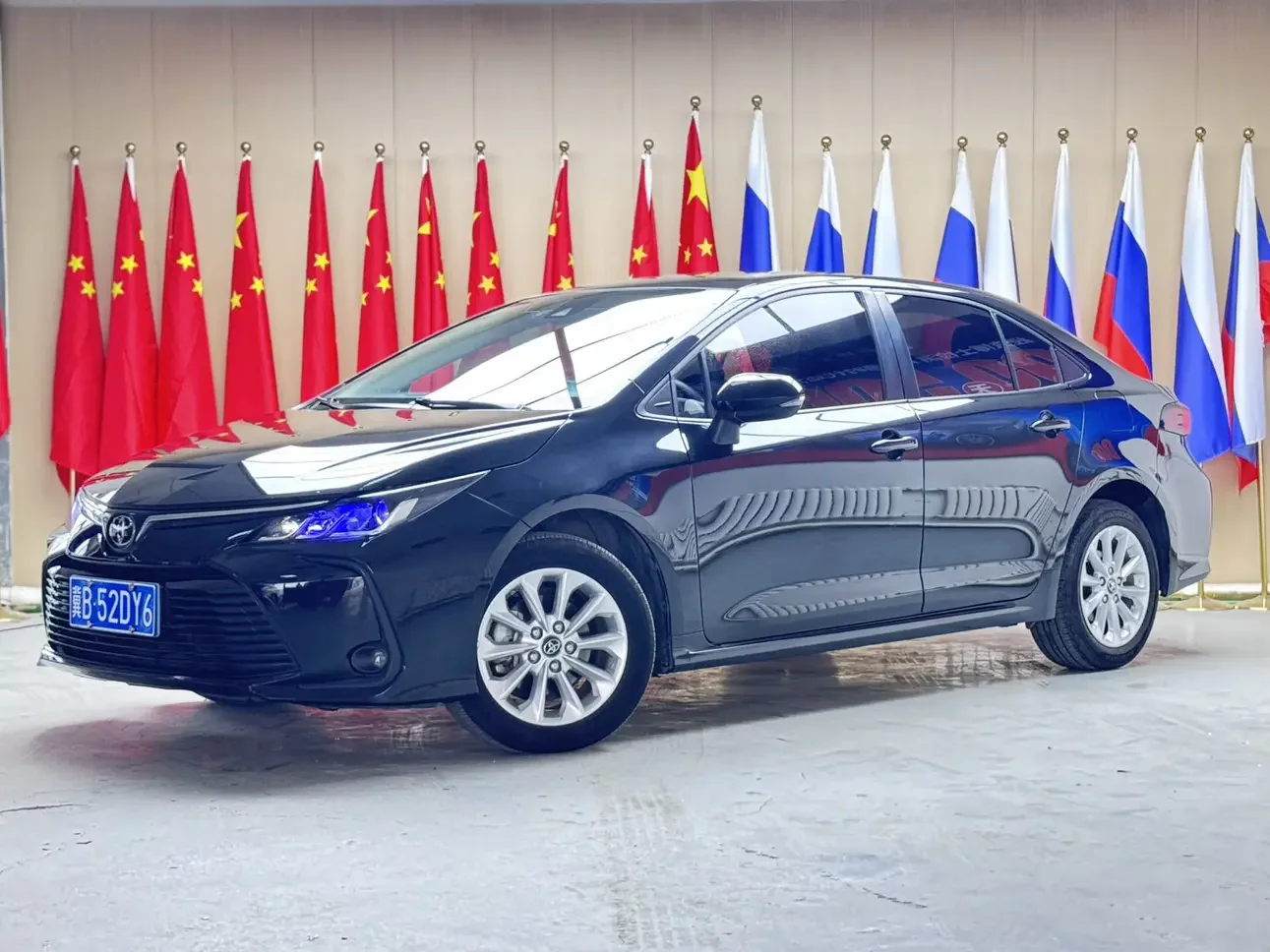 TOYOTA COROLLA
