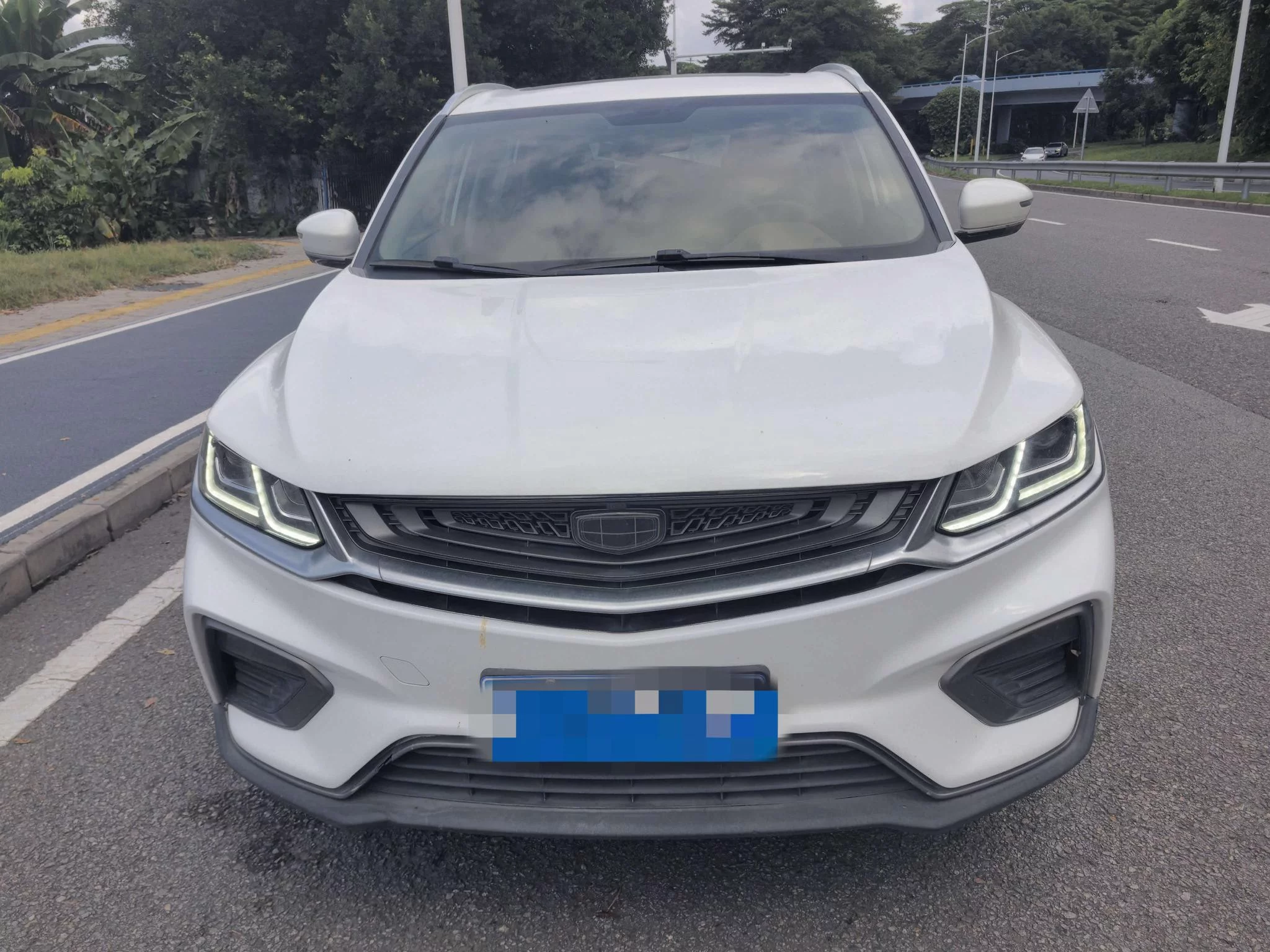 Geely Coolray SX11  из Китая
