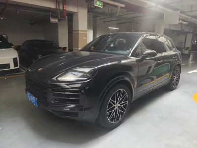 Porsche Cayenne, 2025 — купить с доставкой из Китая