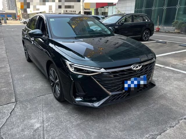 Chery Arrizo 8