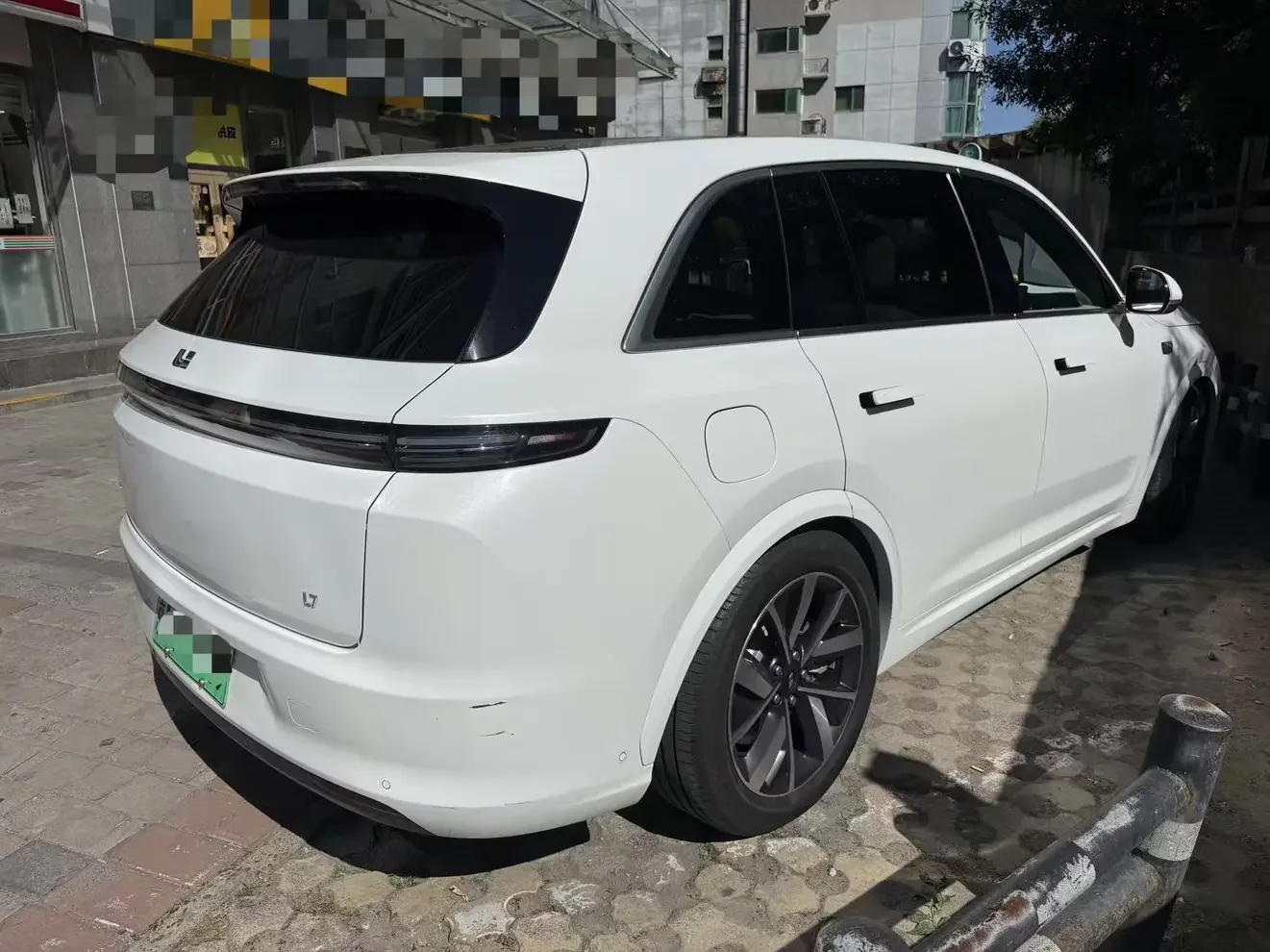 Li L7  из Китая