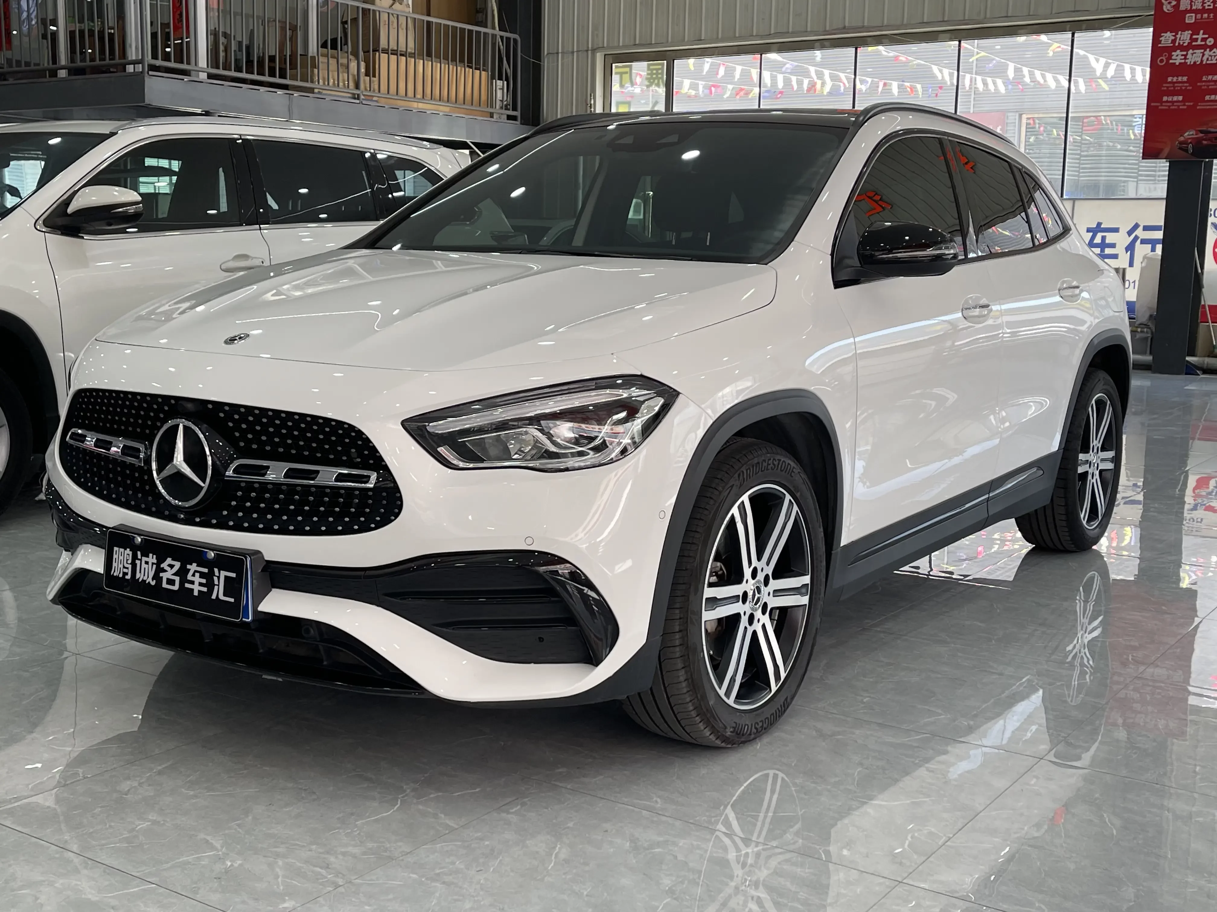 Mercedes-Benz GLA