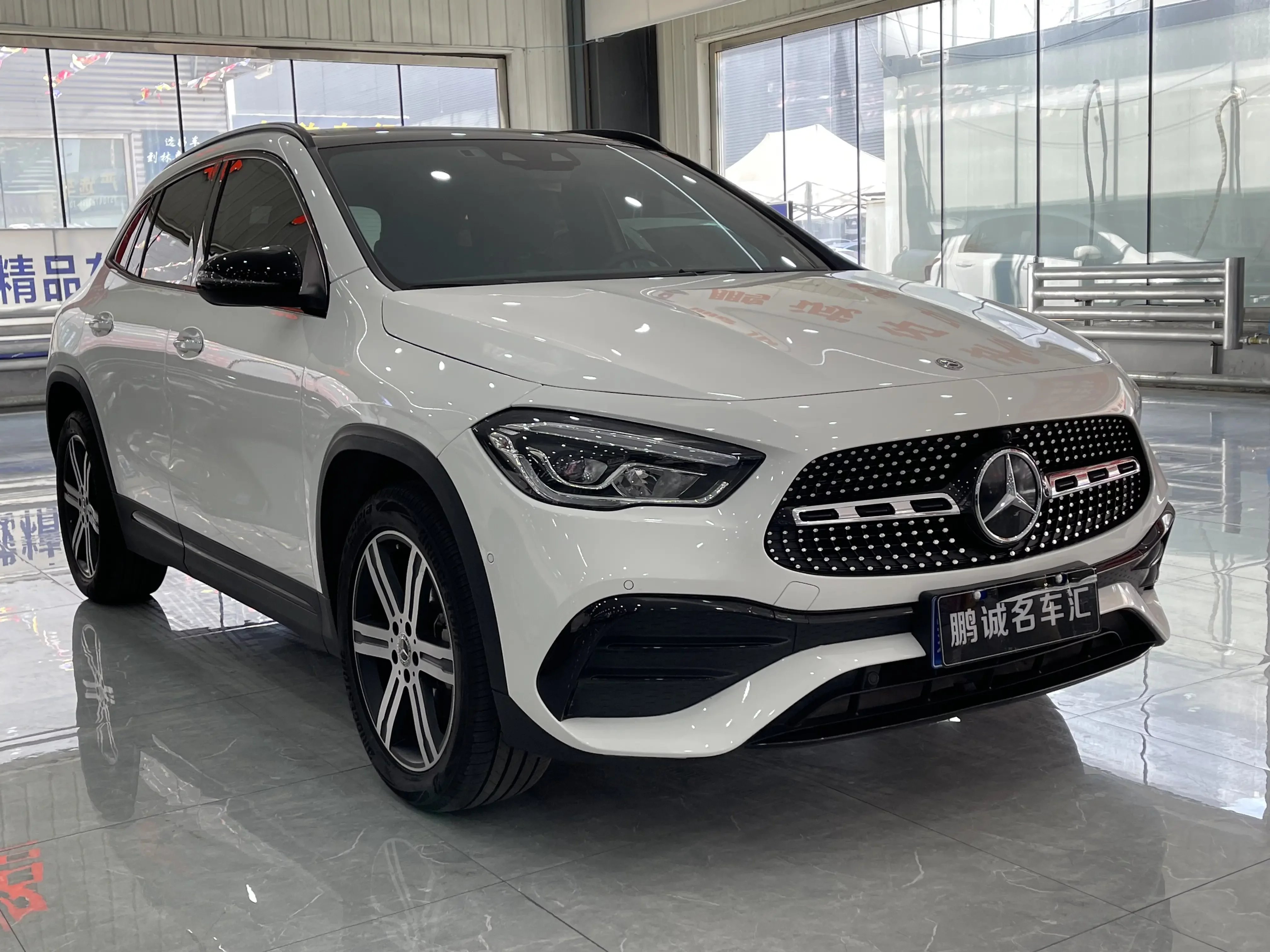 Mercedes-Benz GLA