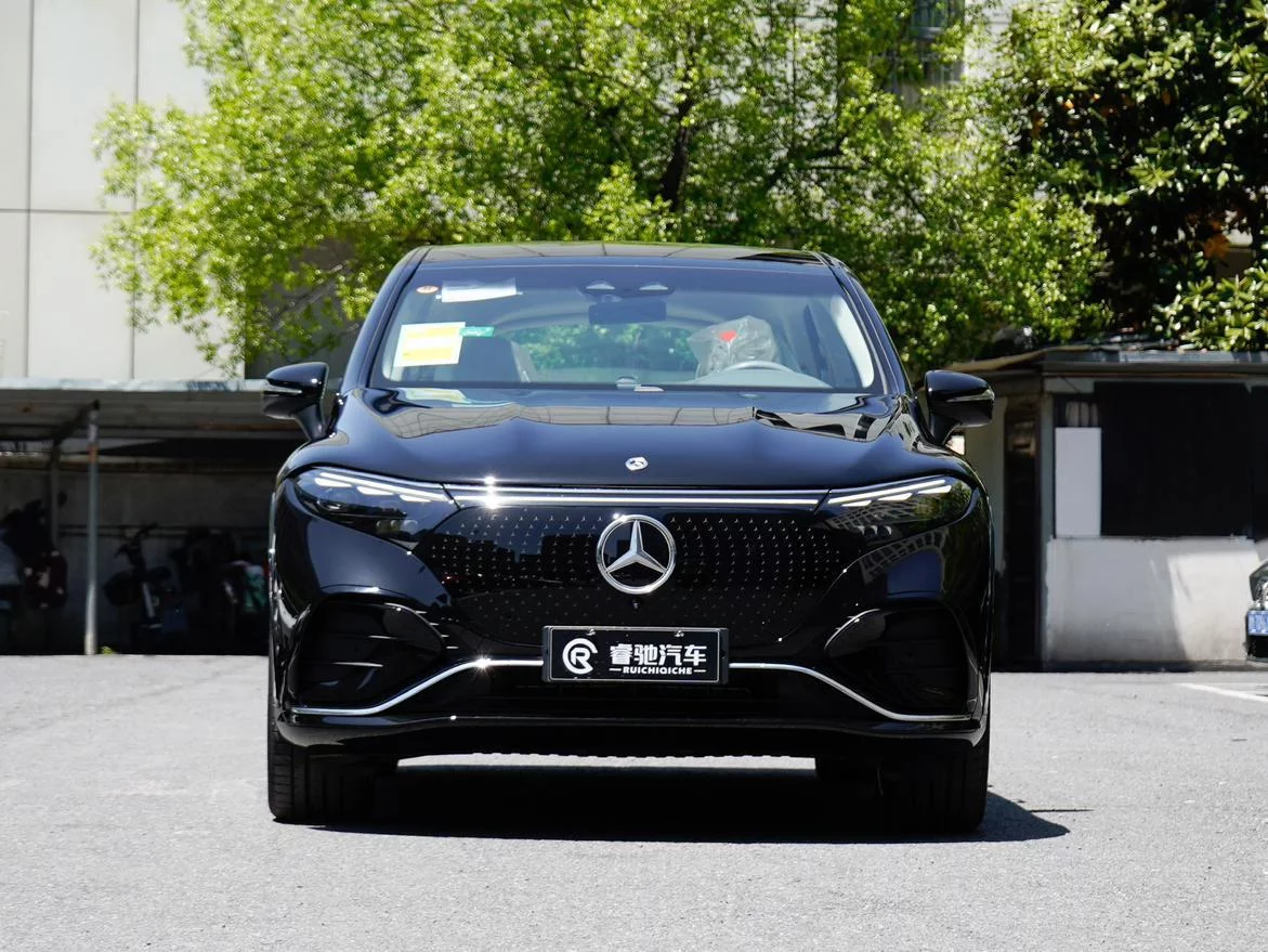 Mercedes-Benz EQS SUV